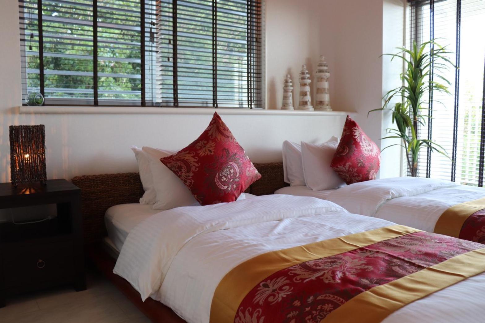 Deluxe Apartment with Sea View - Lower Floor