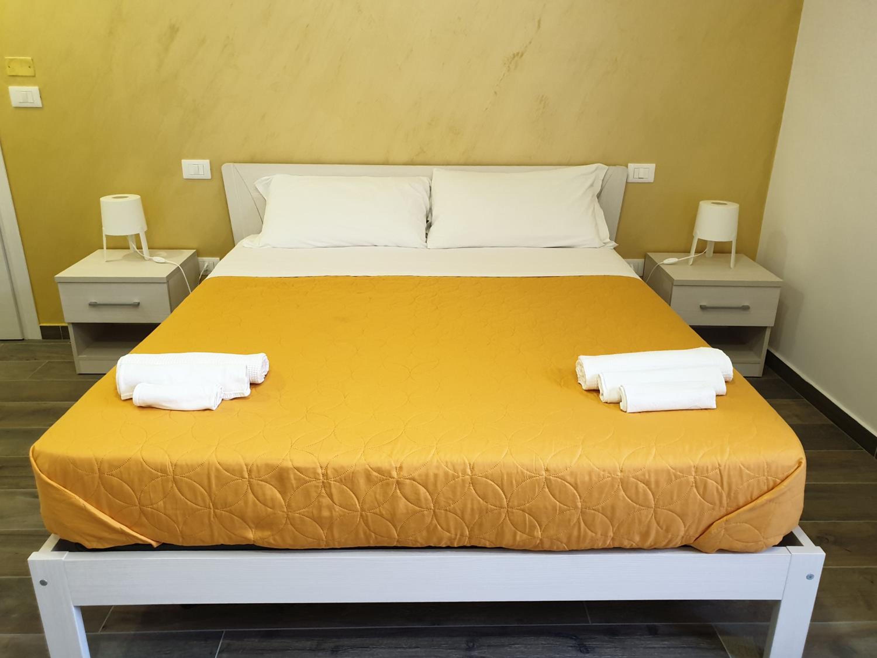 Standard Double Room - Photo 1
