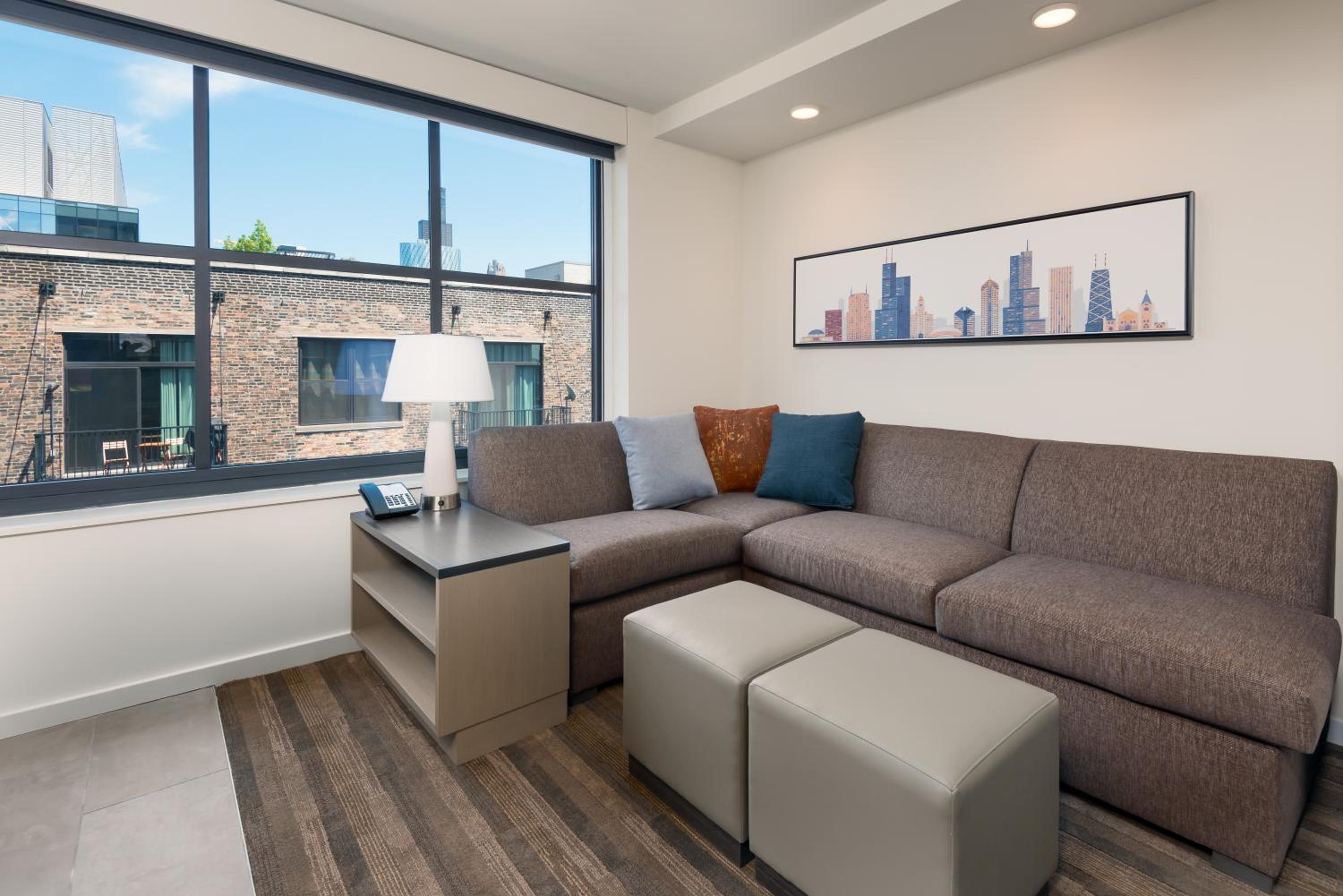 King Studio Suite with Kitchen and Sofa Bed - Photo 3