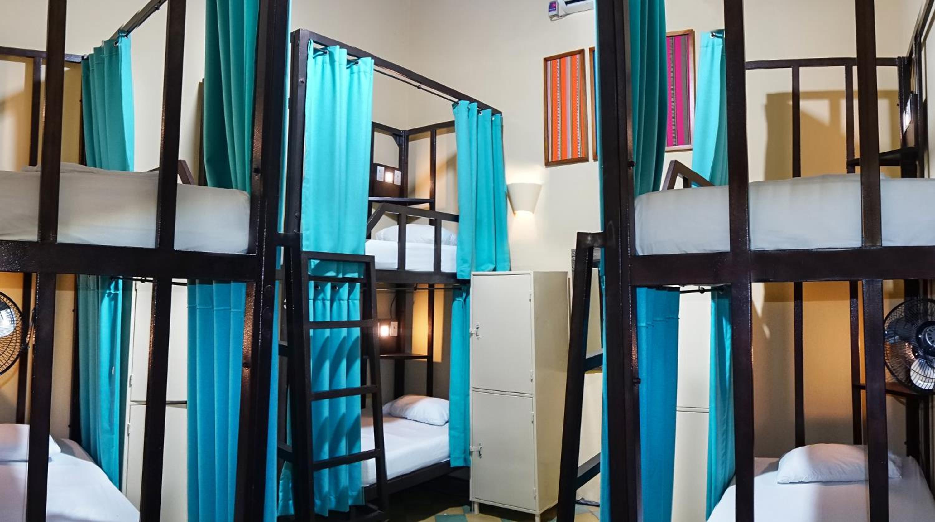Bed in 6-Bed Mixed Dormitory Room