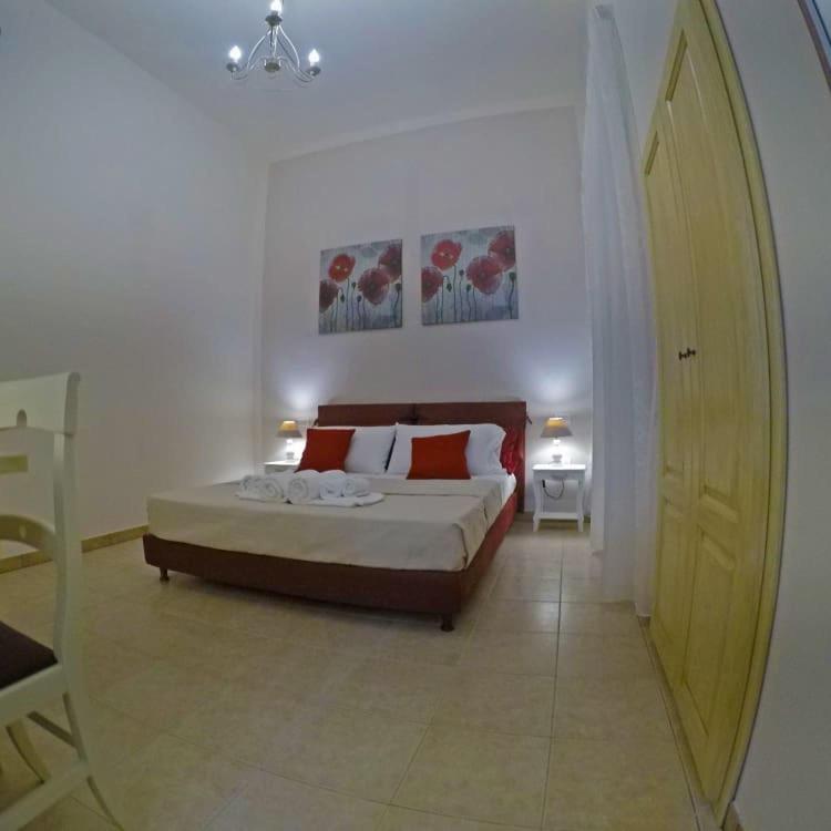 Standard Double Room photo 1