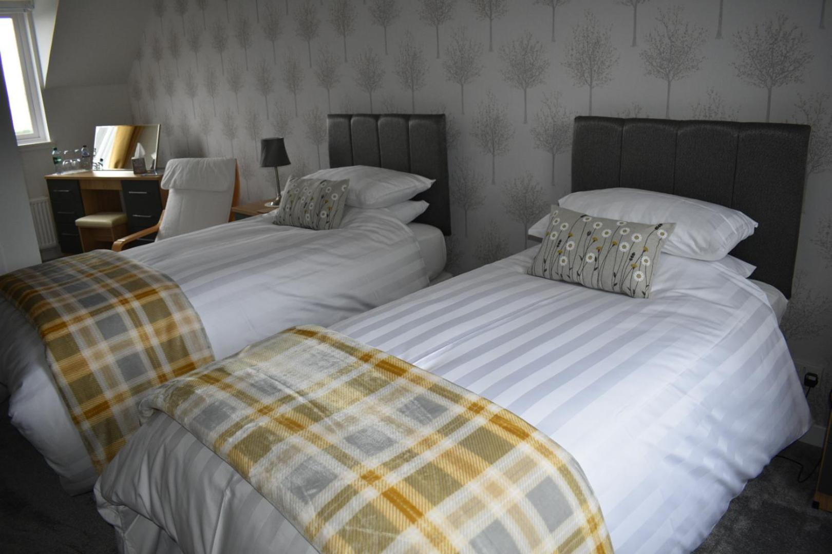 Twin Room with Sea View photo 2