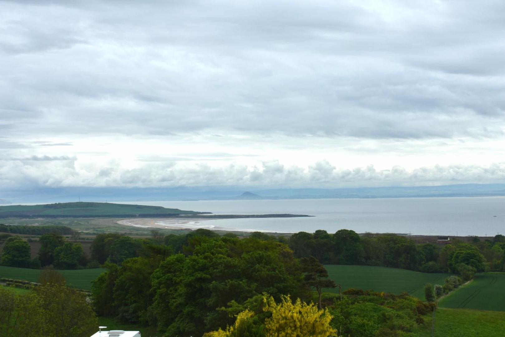 Deluxe Double or Twin Room with Sea View photo 3