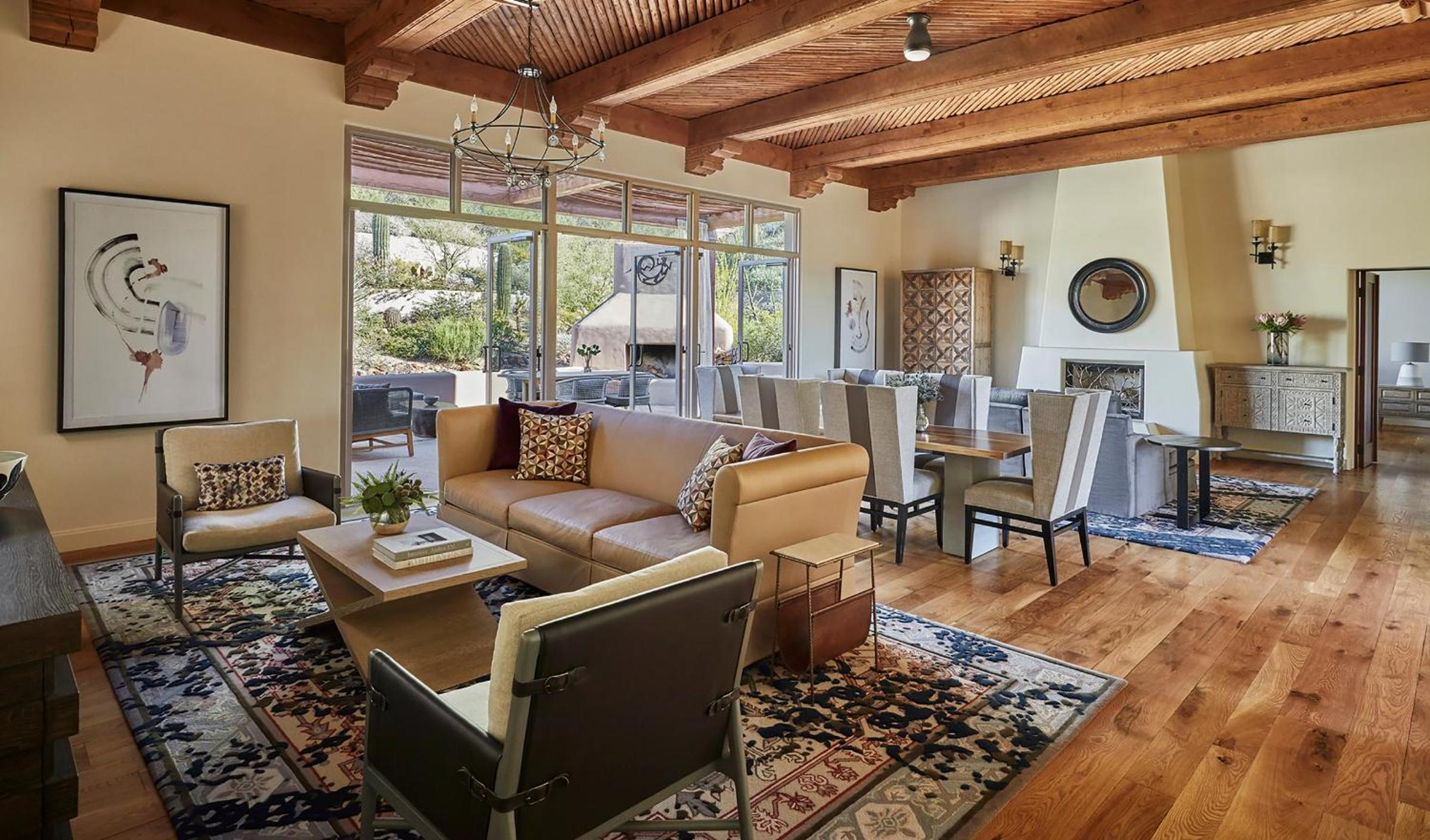 Pinnacle Suite with Three Bedrooms