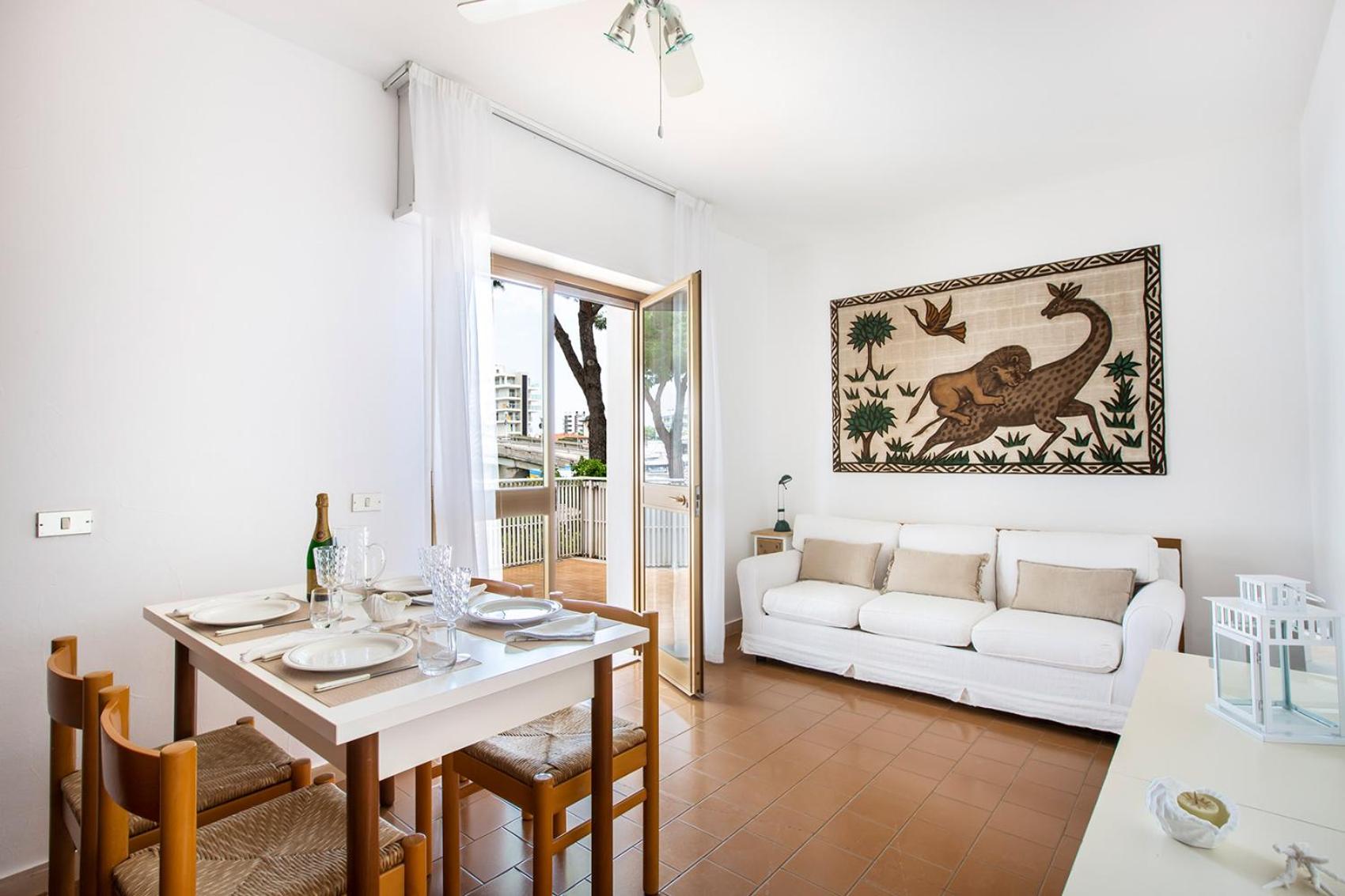 Maisonette - Street View