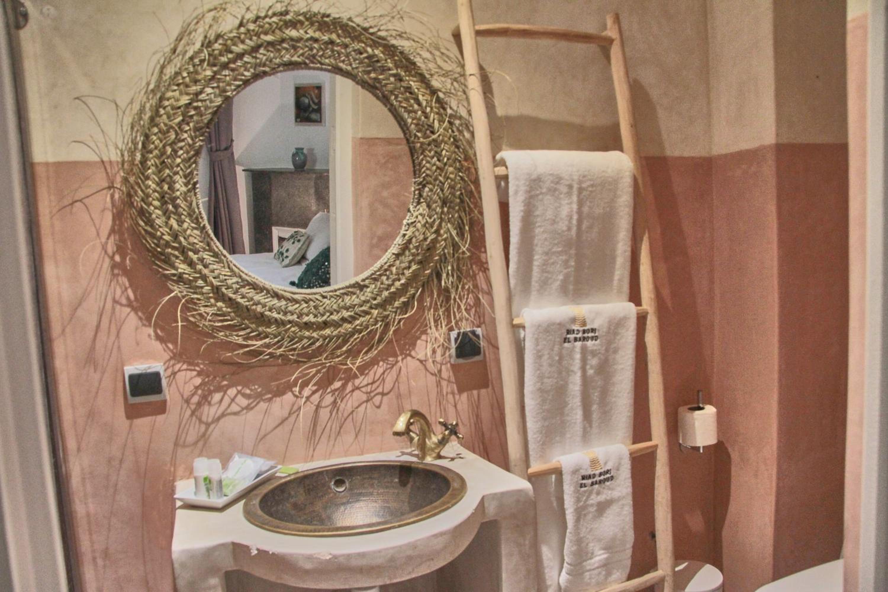 Superior Double or Twin Room photo 3