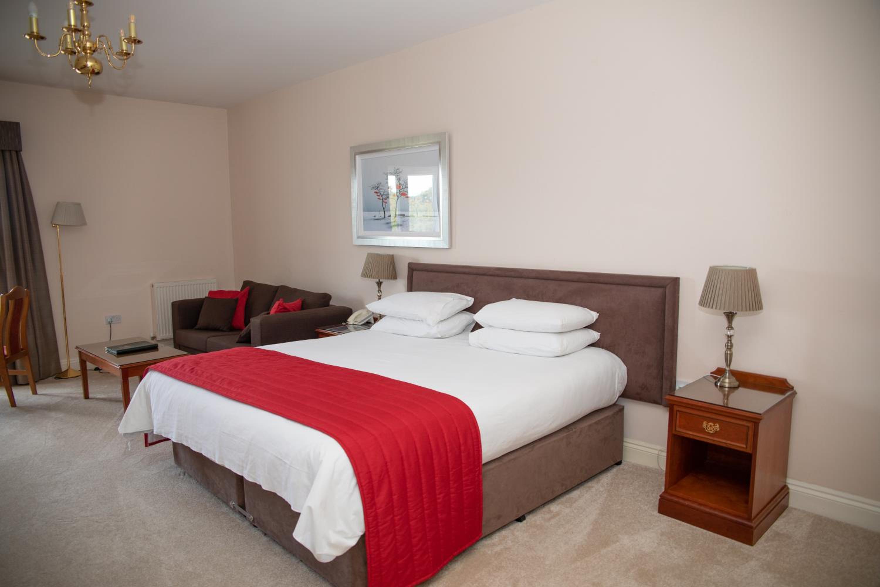 Deluxe Double or Twin Room - Photo 7