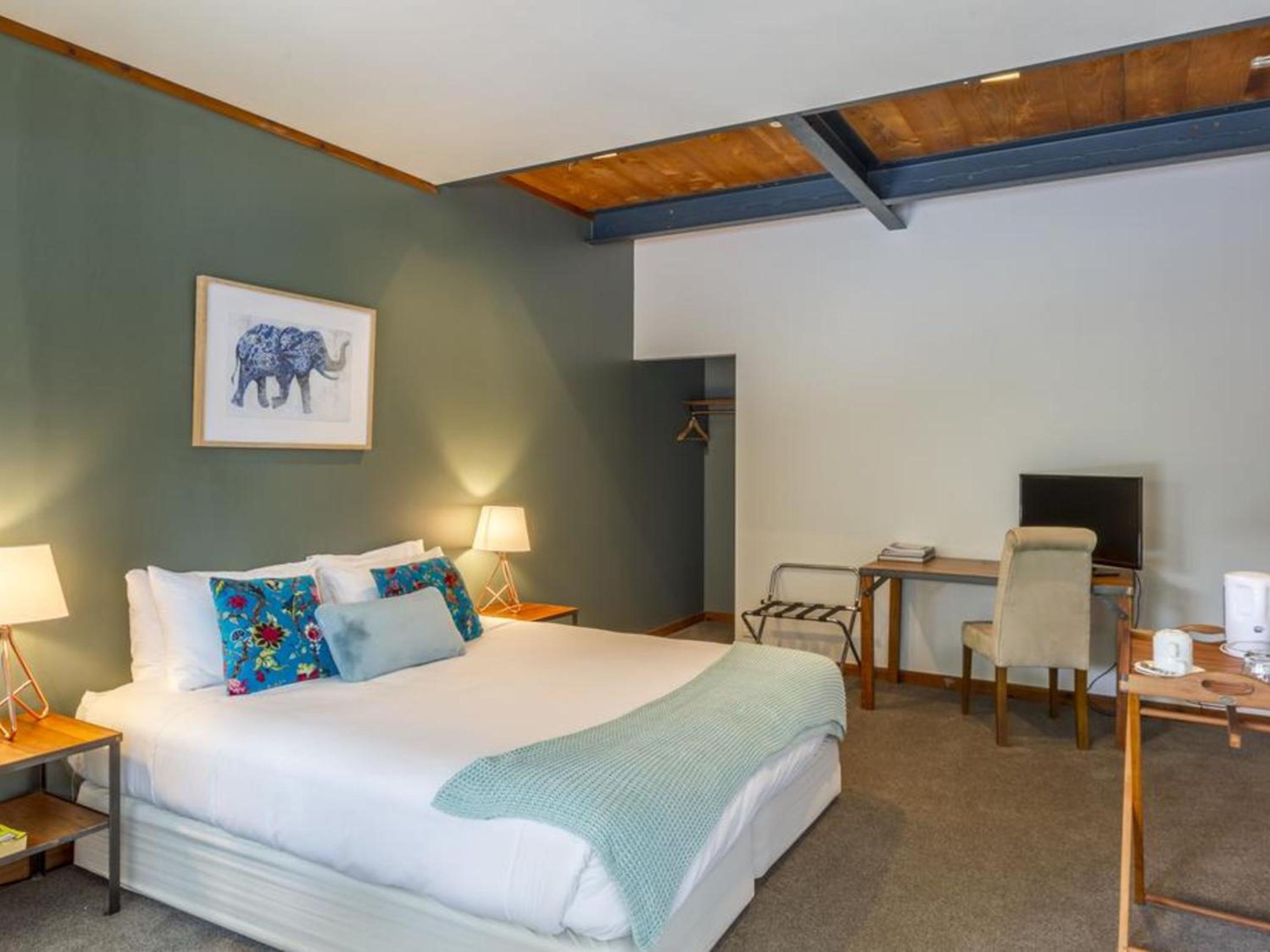 Suite - Totara - Photo 1