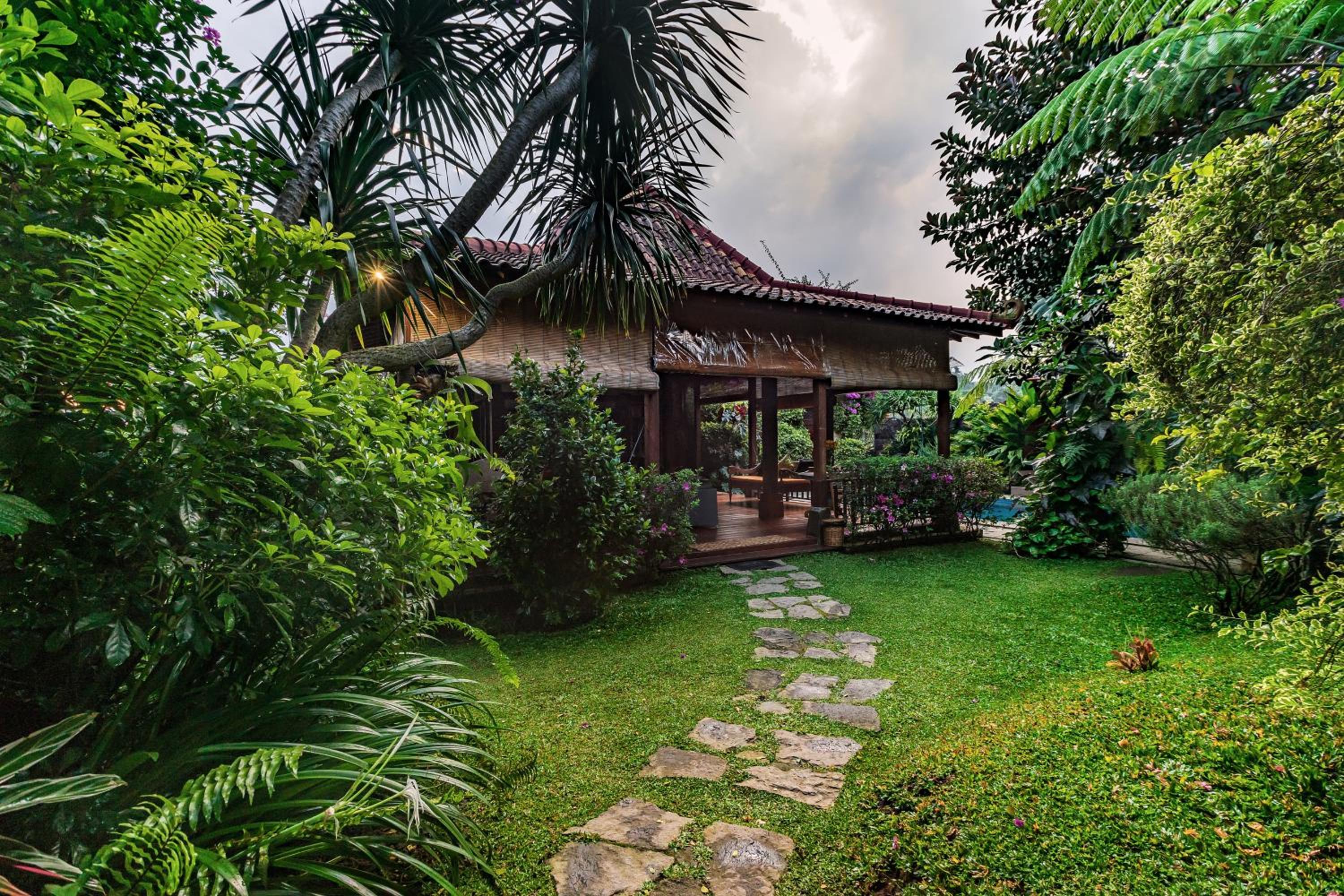Two-Bedroom Villa with Private Pool - Photo 8