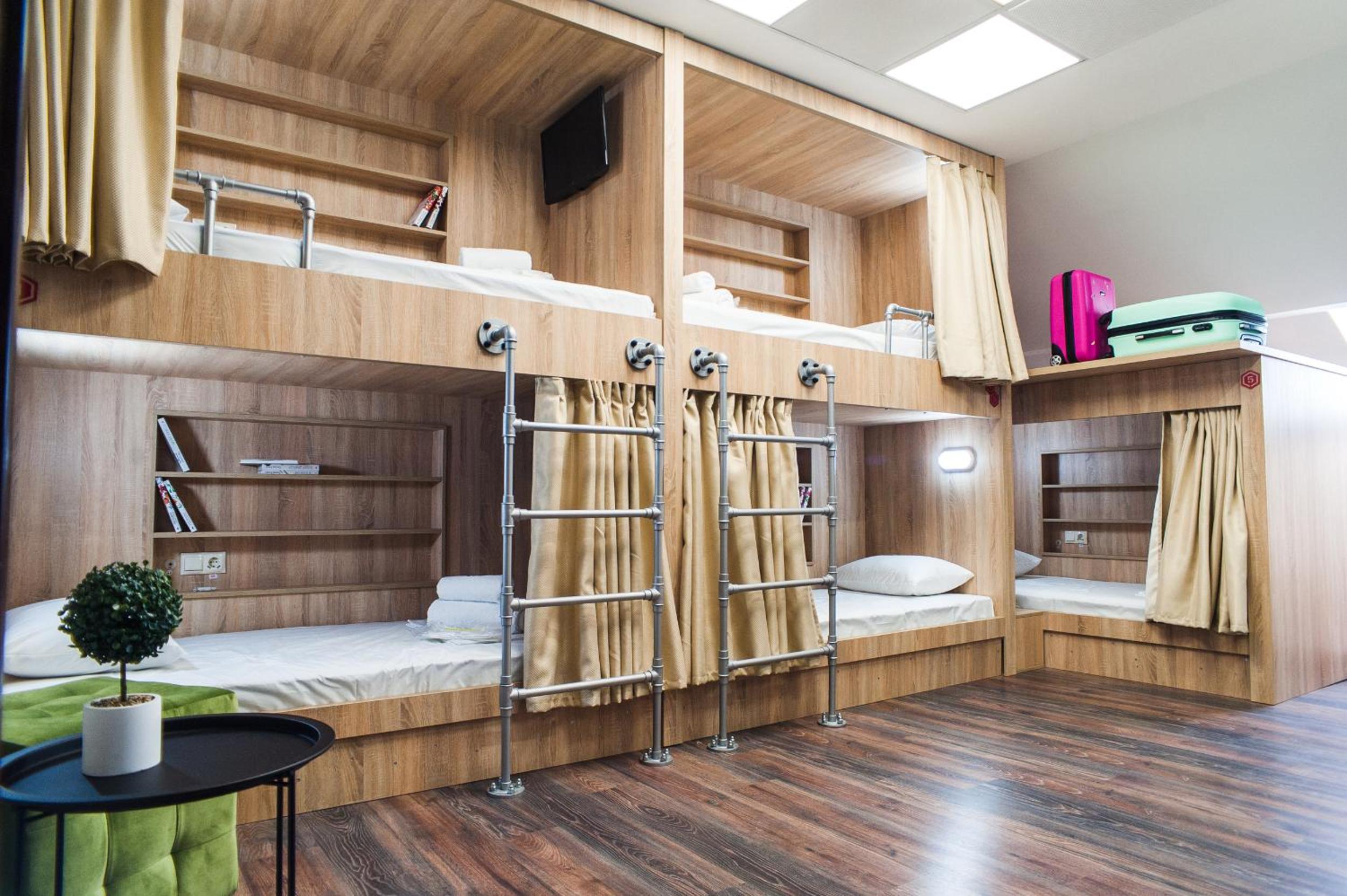Bunk Bed in Female Dormitory Room   photo 3