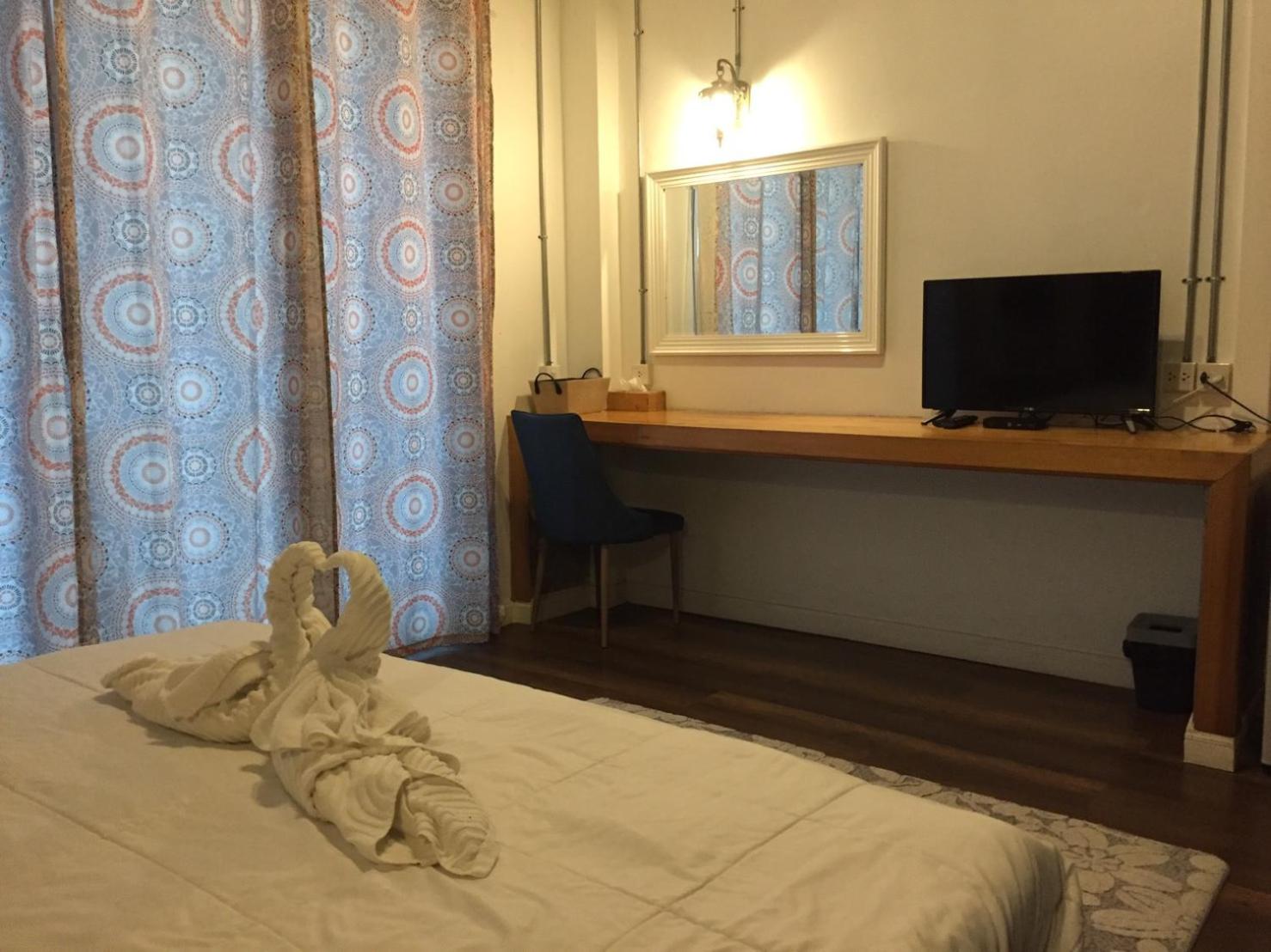 Deluxe Double or Twin Room with River View photo 1
