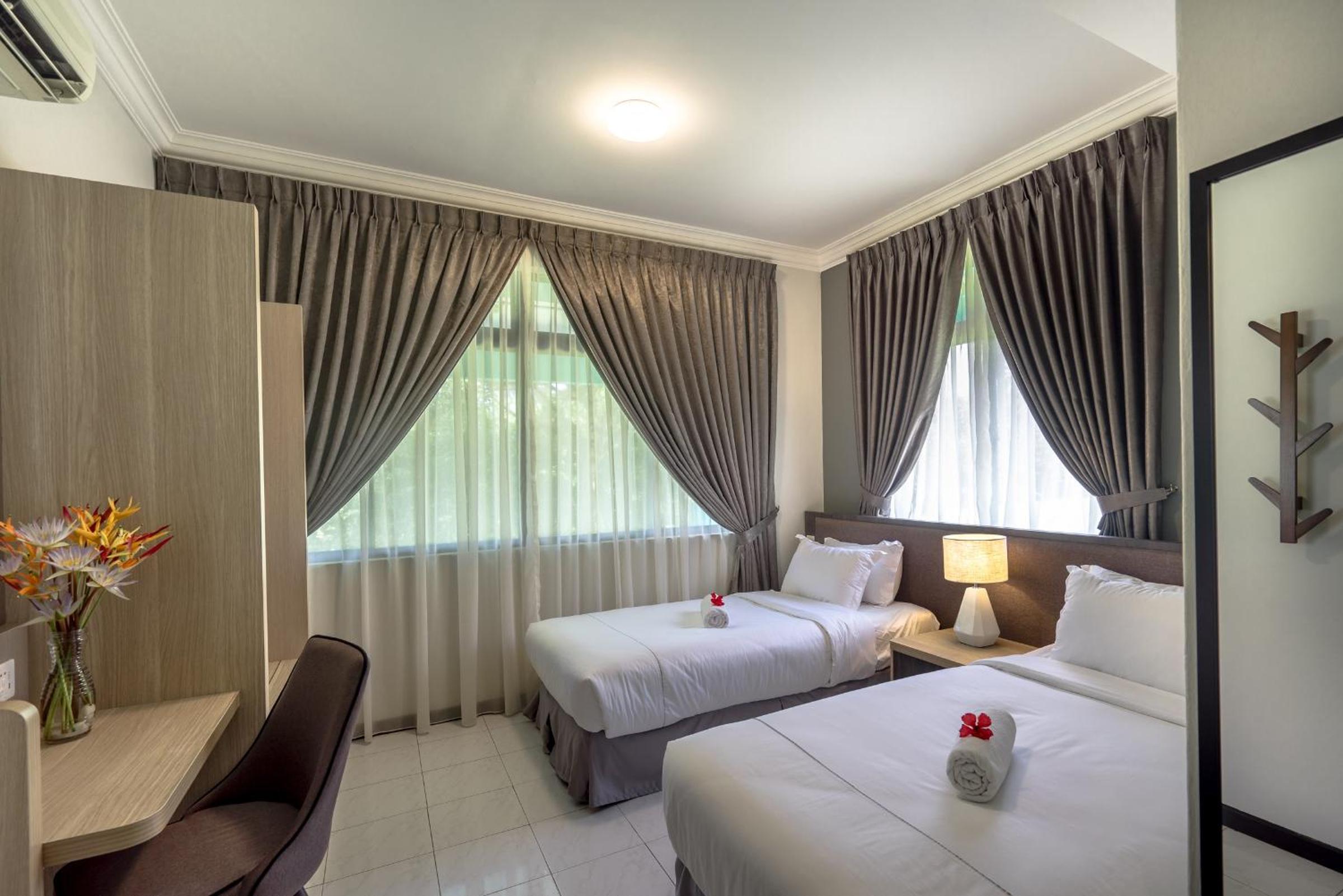 Three-Bedroom Villa photo 1