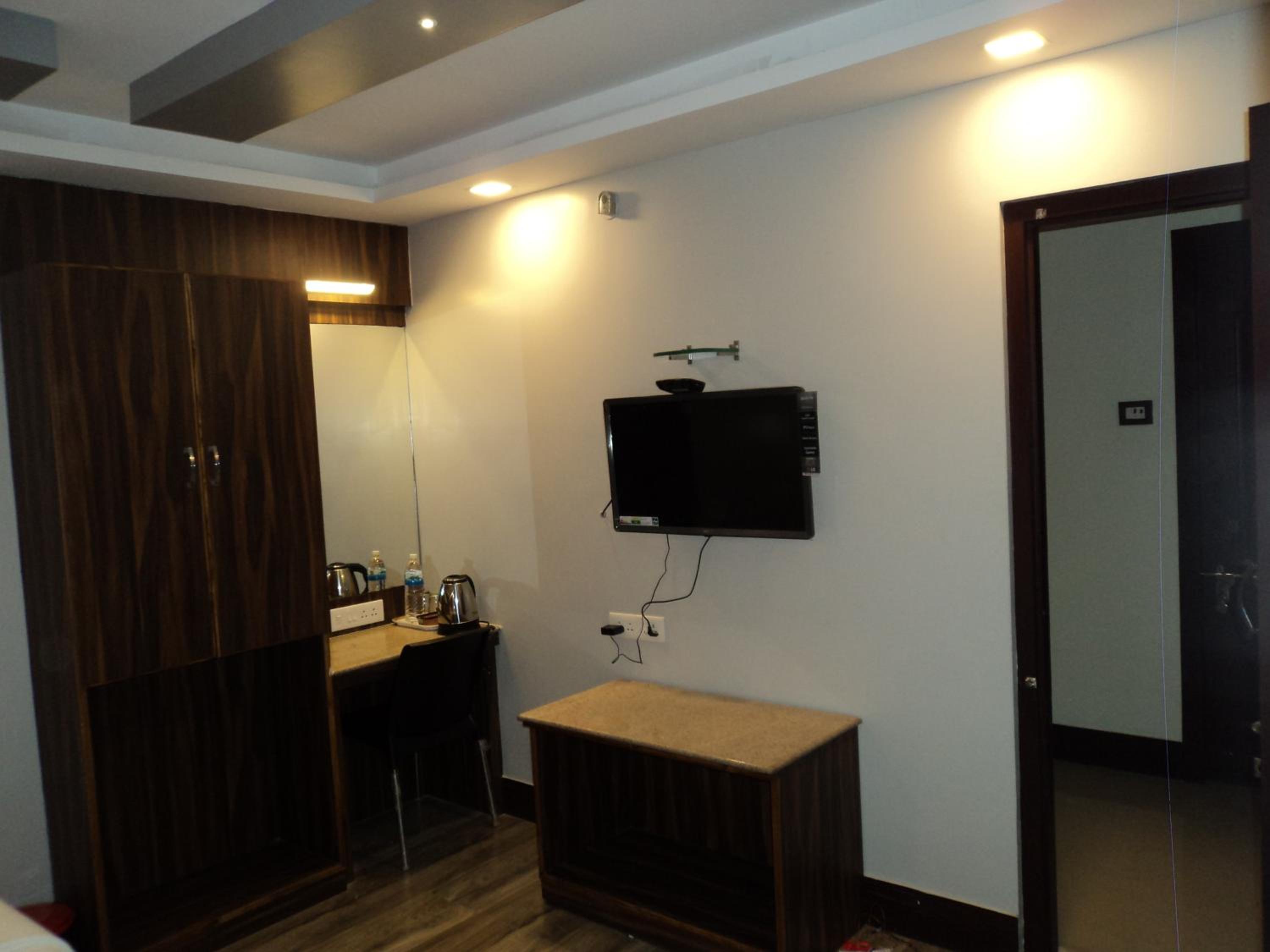 Deluxe Double Room - Photo 5