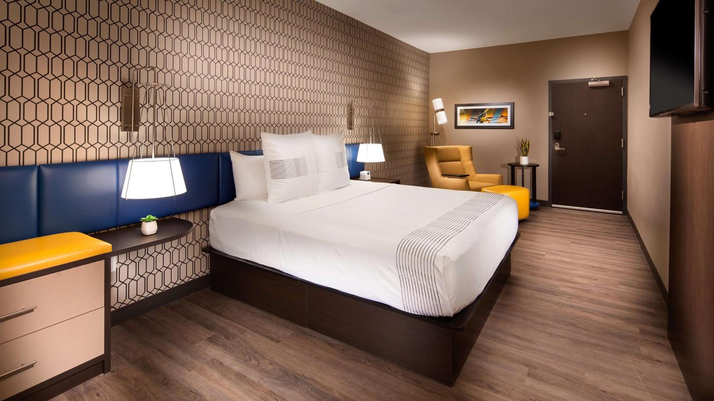 Available room
