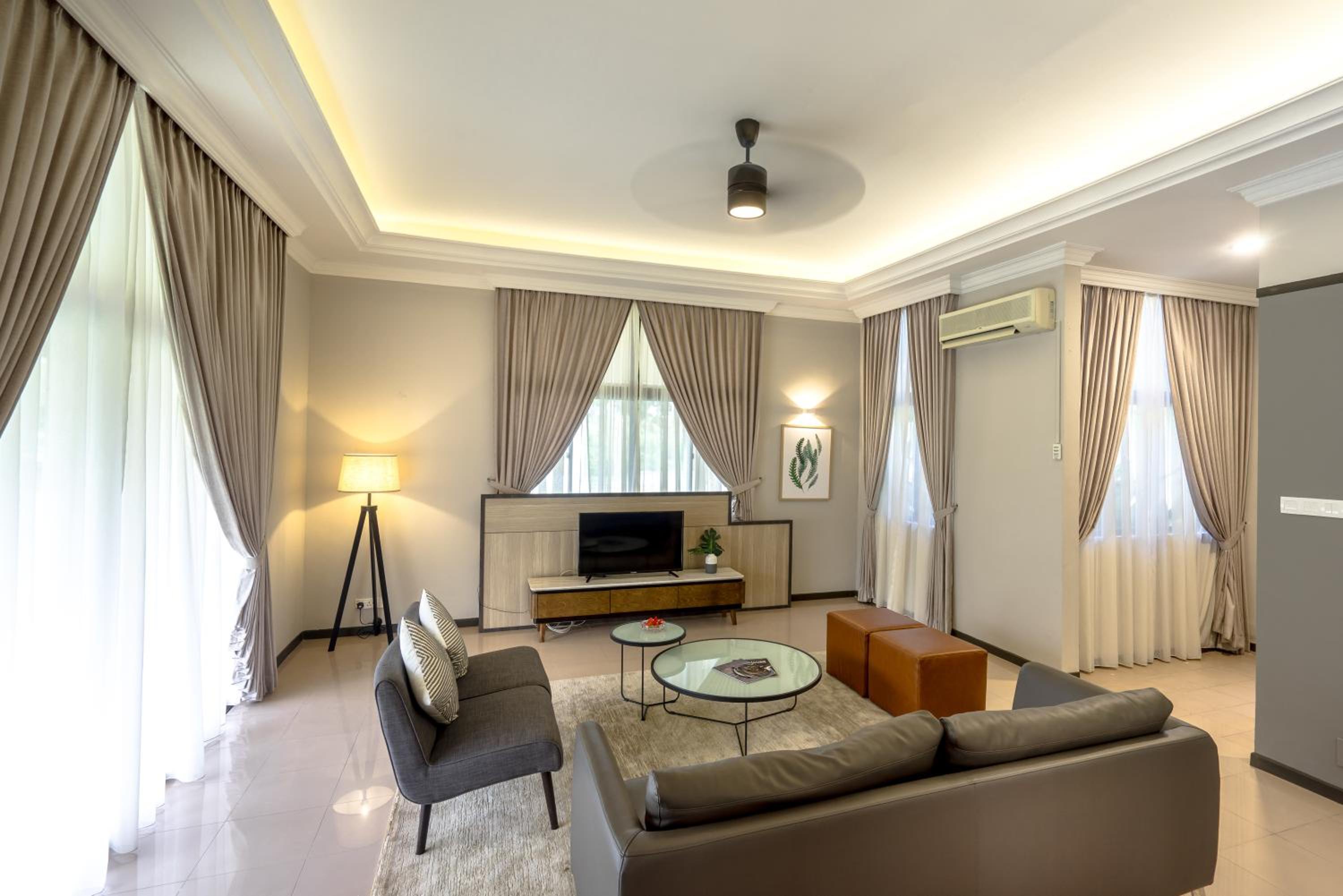 Two-Bedroom Villa photo 2
