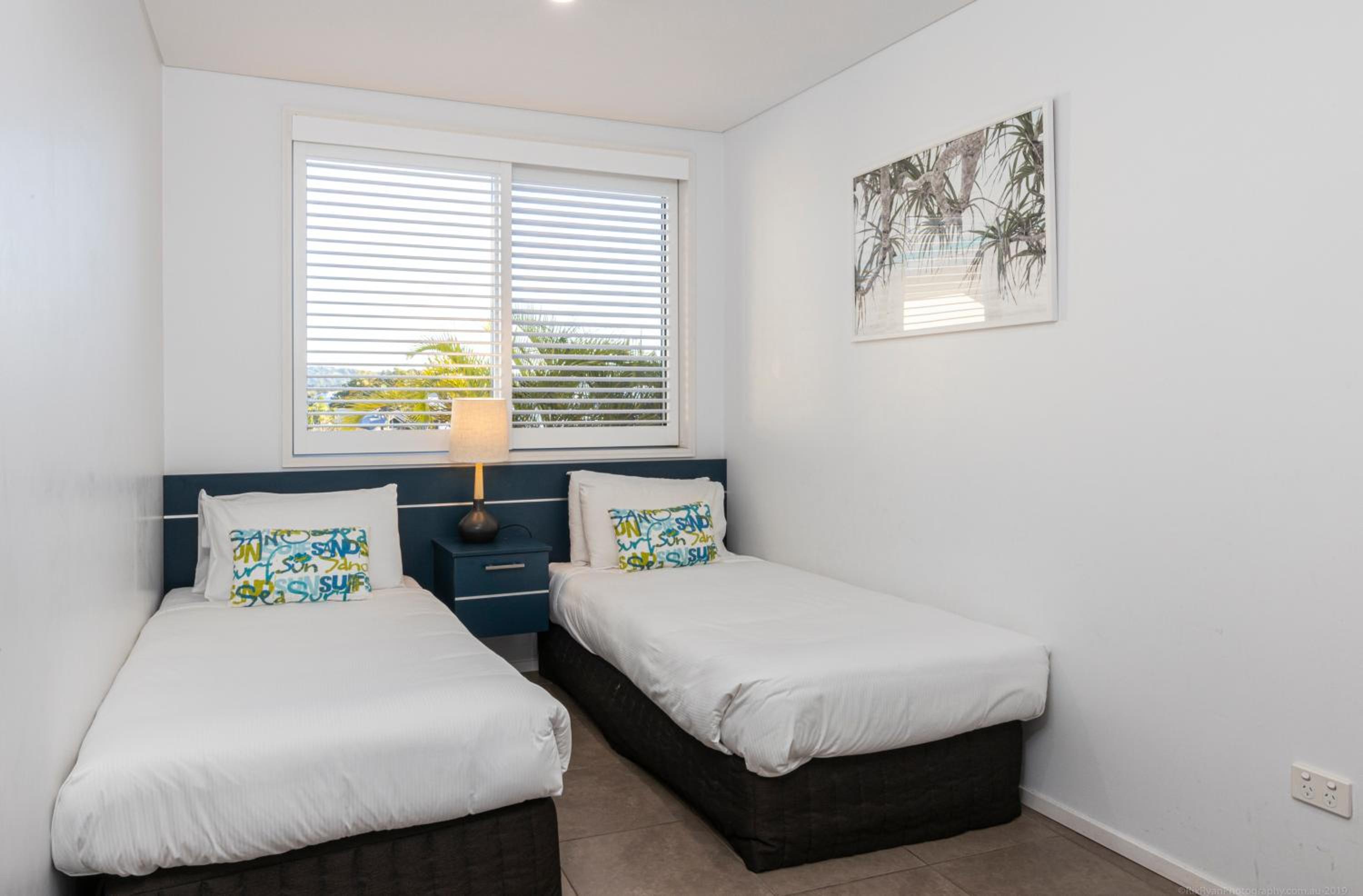 Premium Three-Bedroom Apartment with Ocean View (Apt 13) photo 3