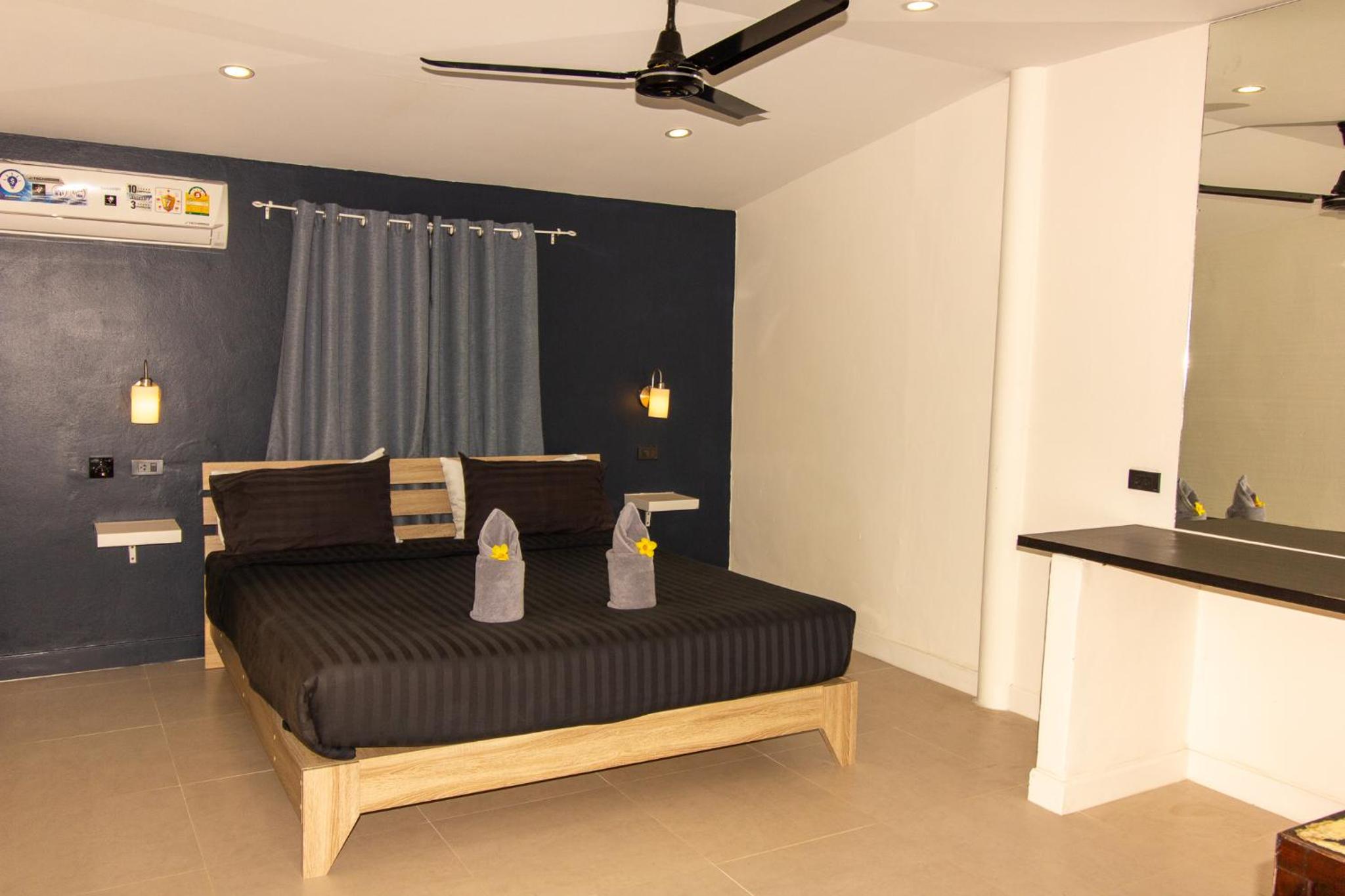 Bungalow Number 11 photo 1