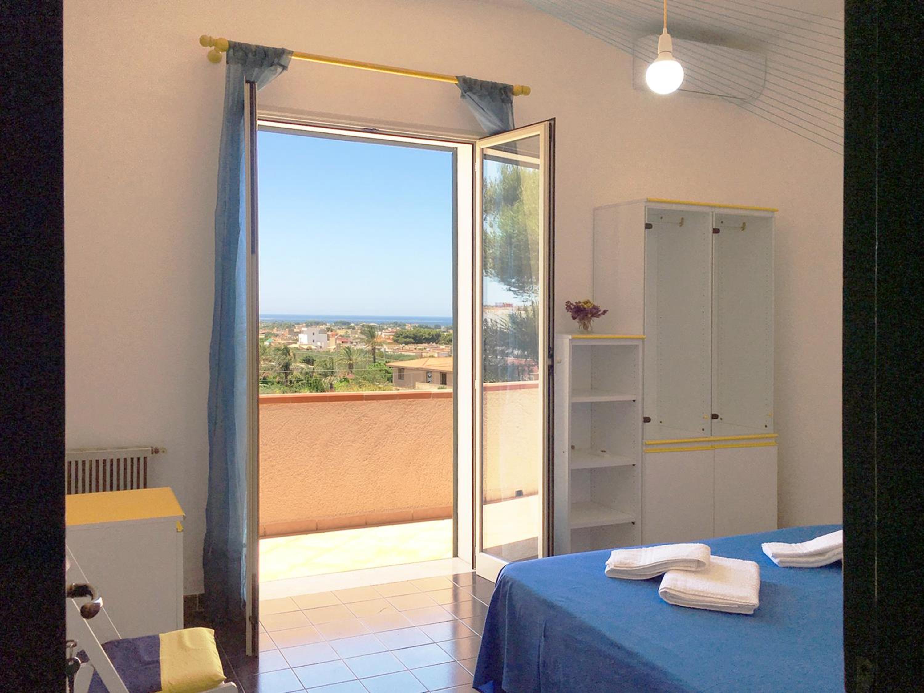 Double Room with Balcony and Sea View