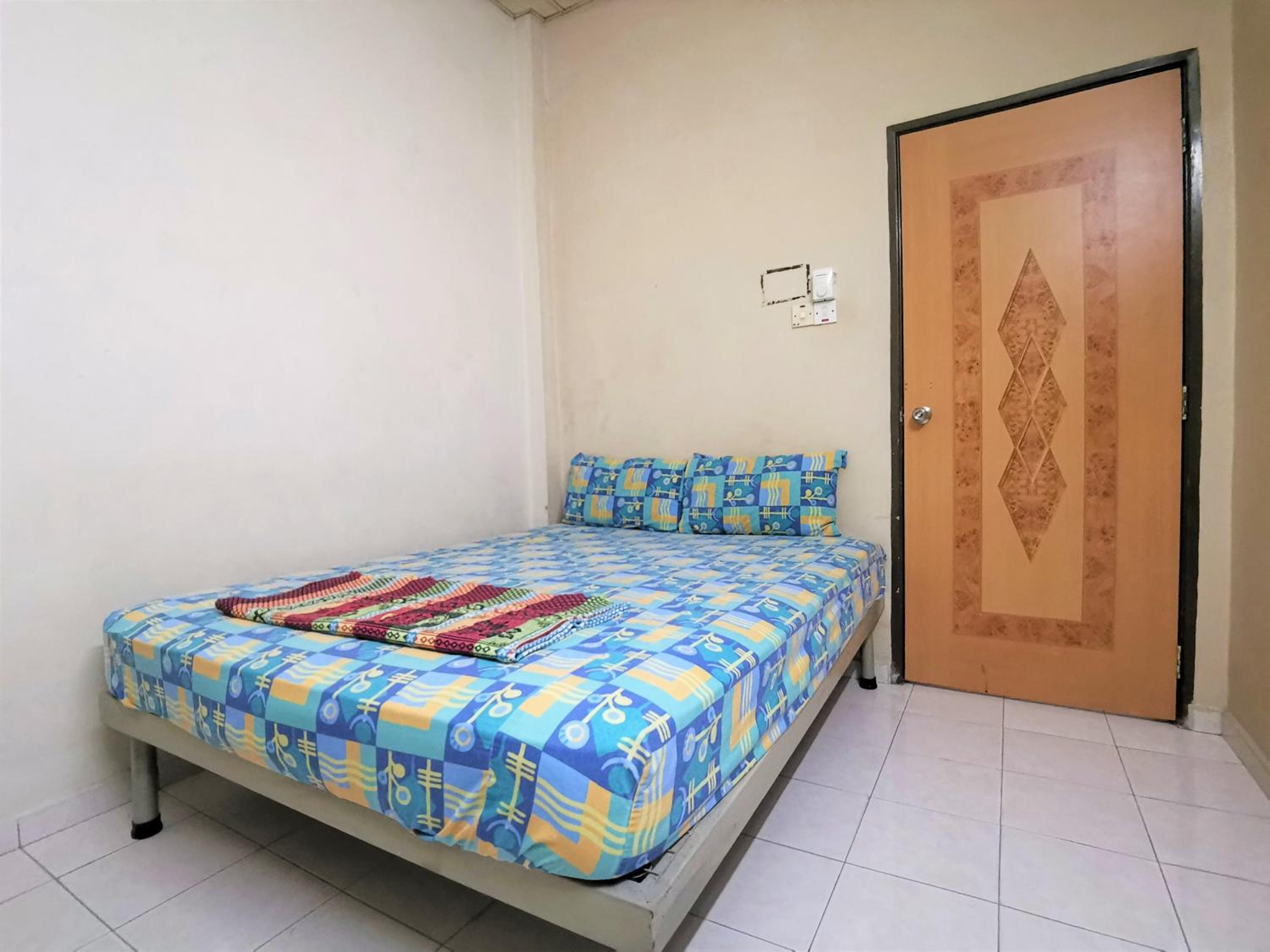 Budget Double Room - Photo 1
