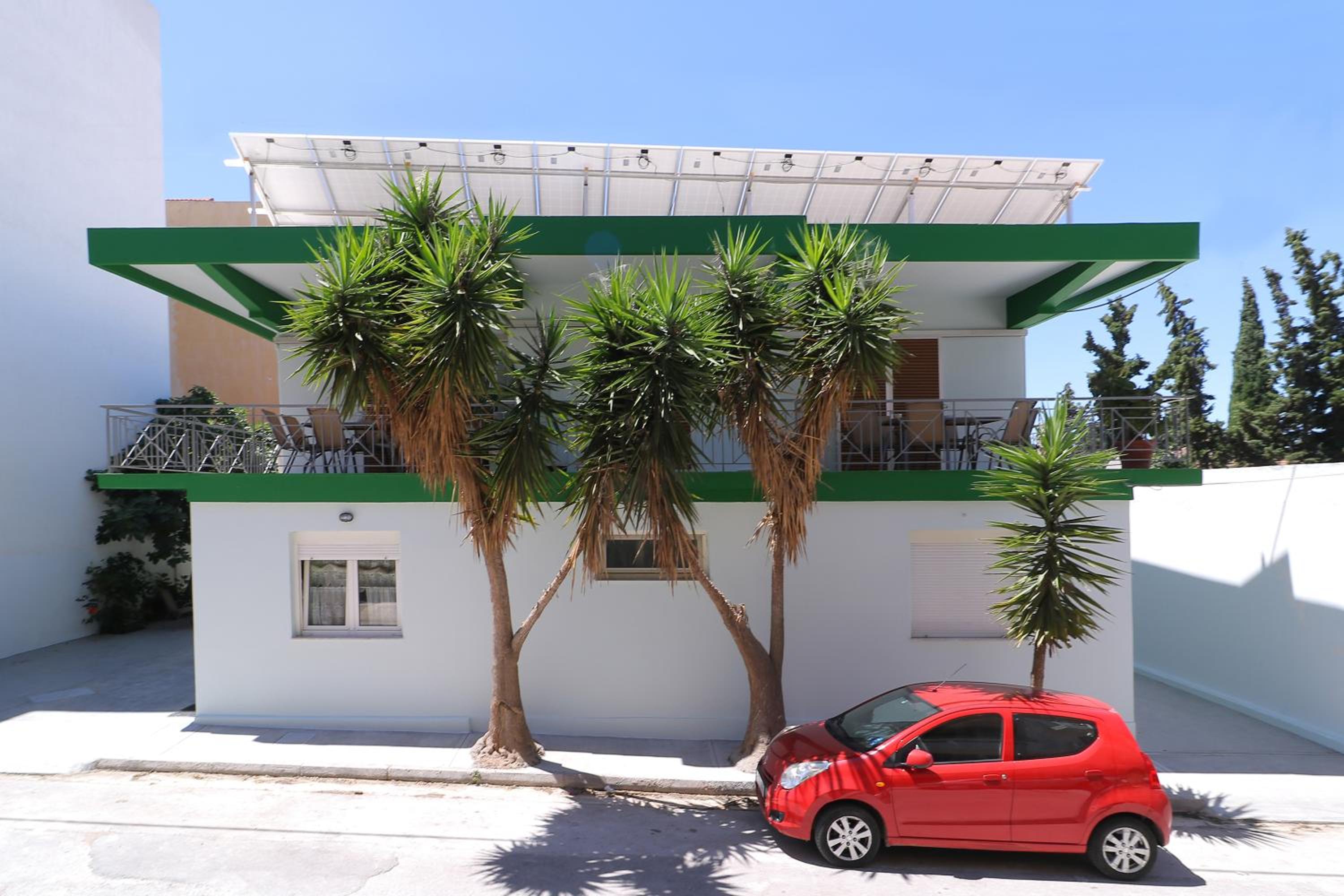 Apartment with Terrace photo 3