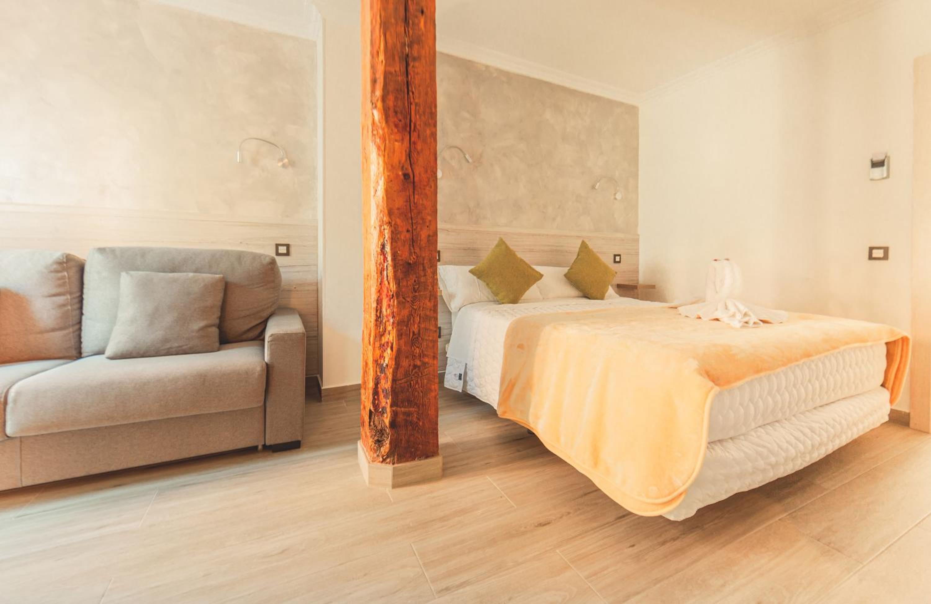 Habitación Doble Superior con Balcón
