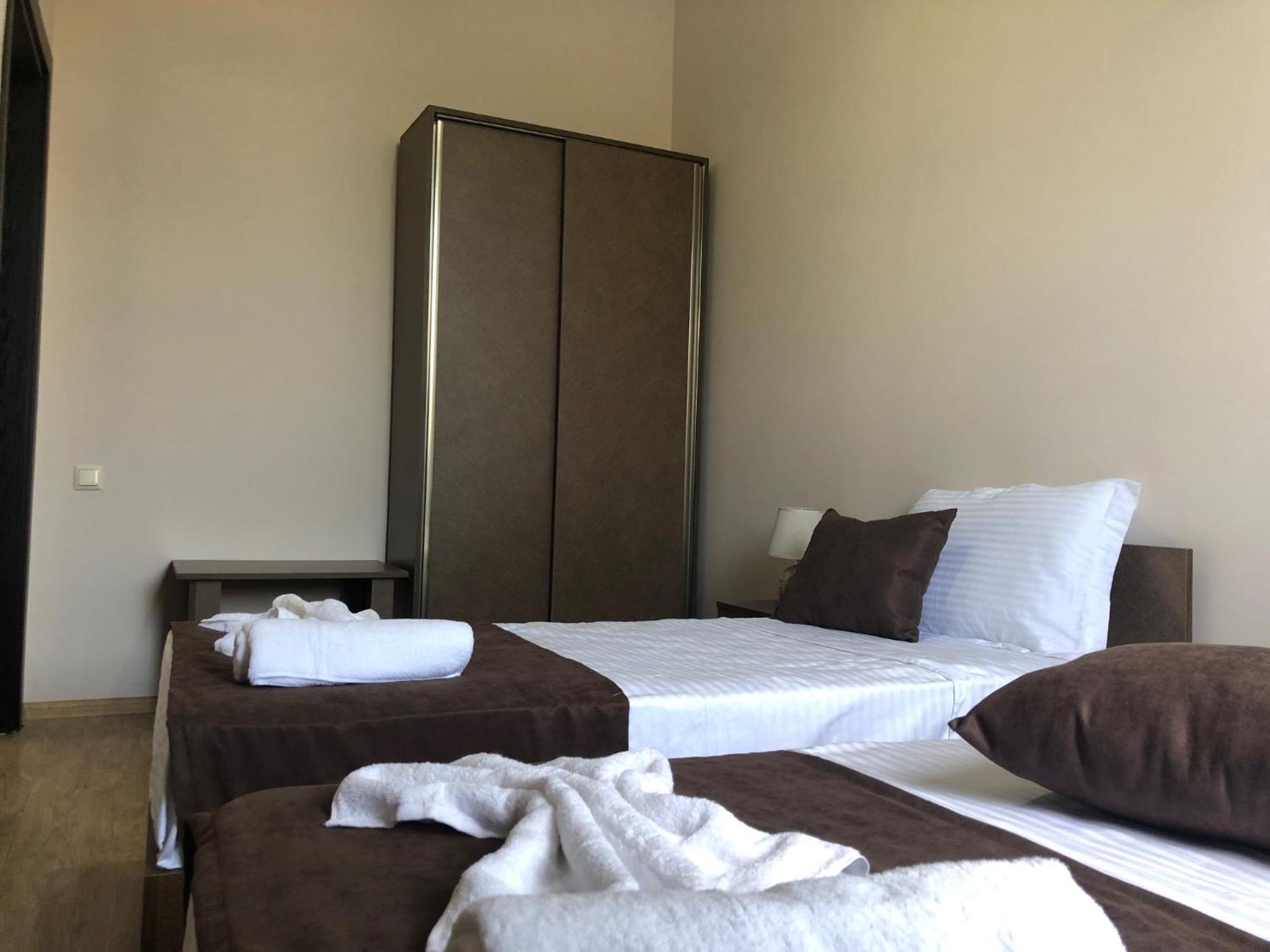 Twin Room with Mountain View