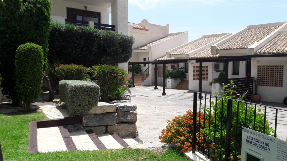Three-Bedroom Townhouse