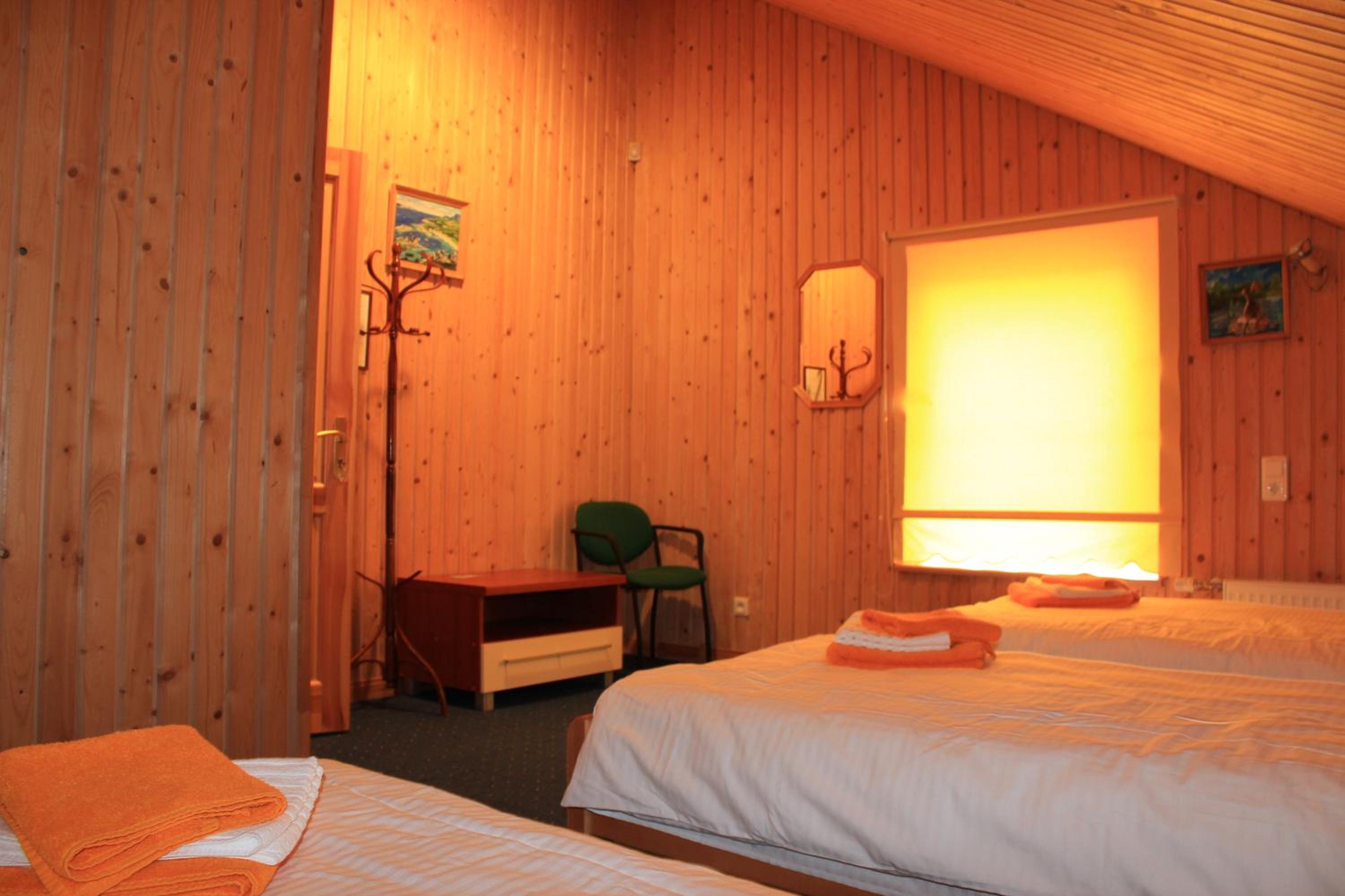 Triple Room - Photo 1