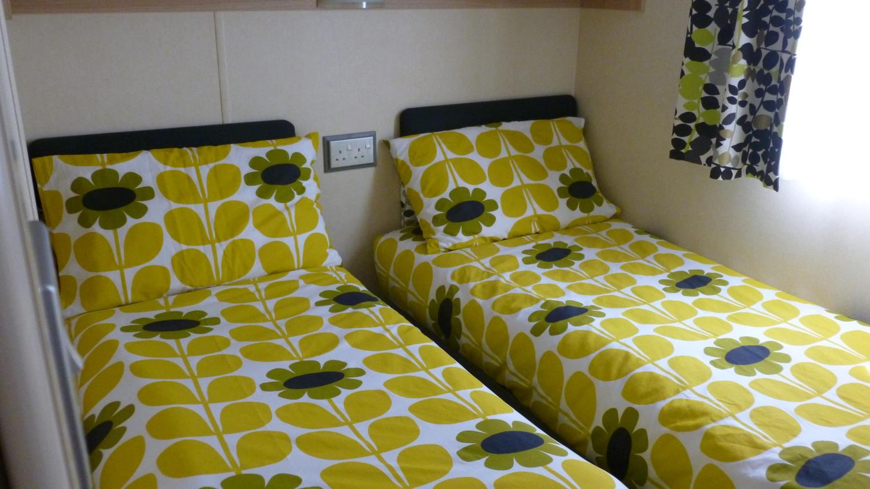 Deluxe Double or Twin Room photo 2