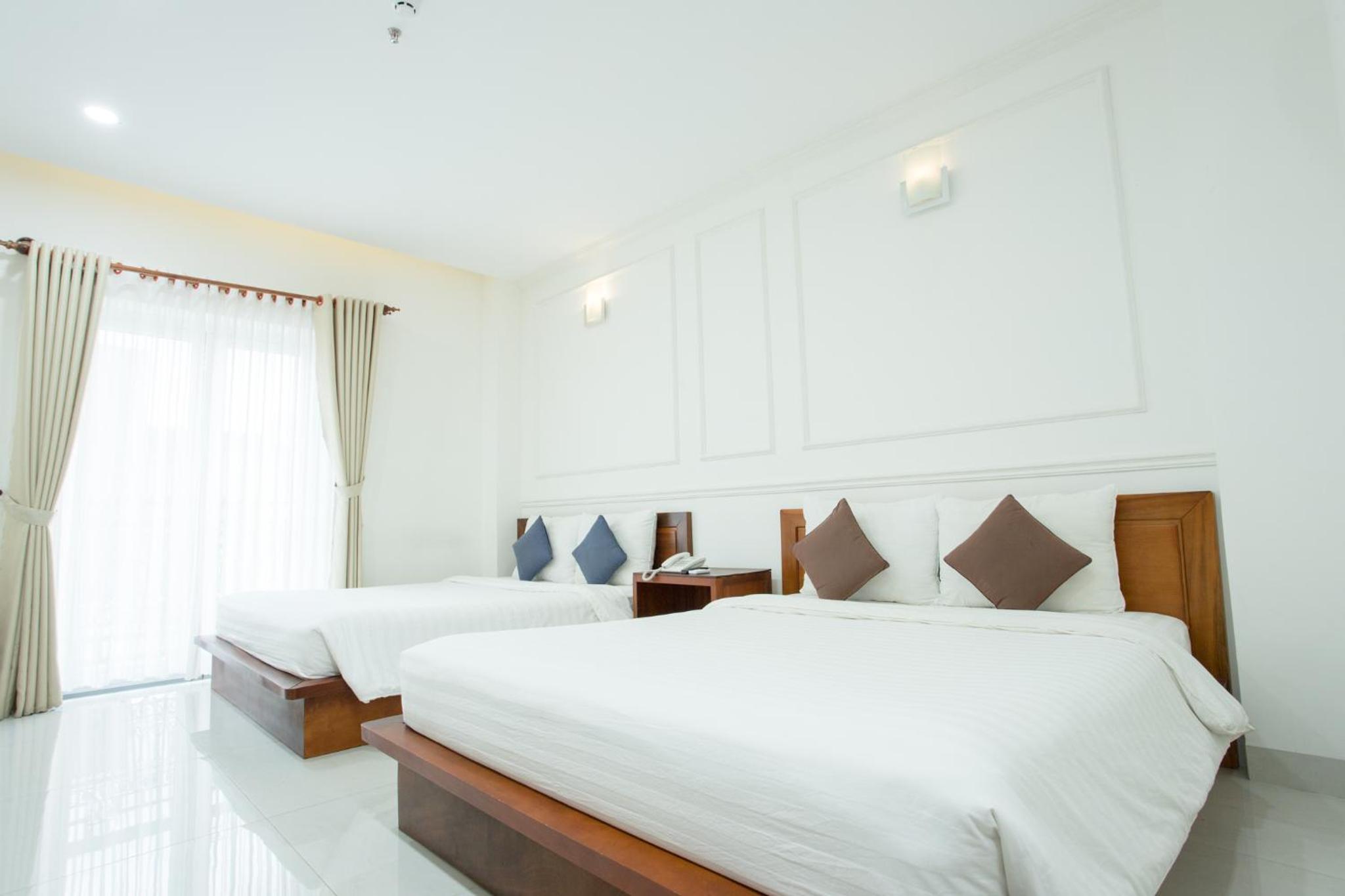 Standard Double Room with Two Double Beds