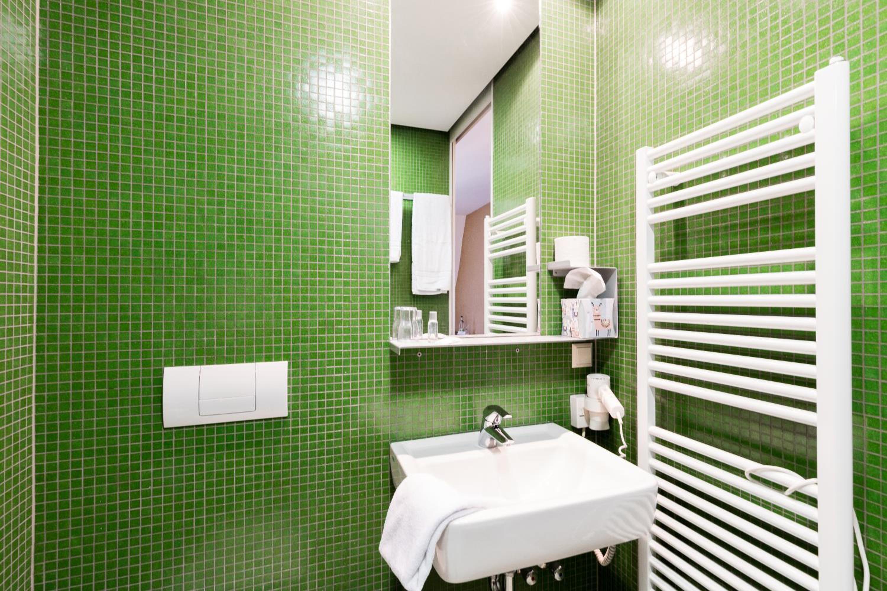 Double or Twin Room photo 3
