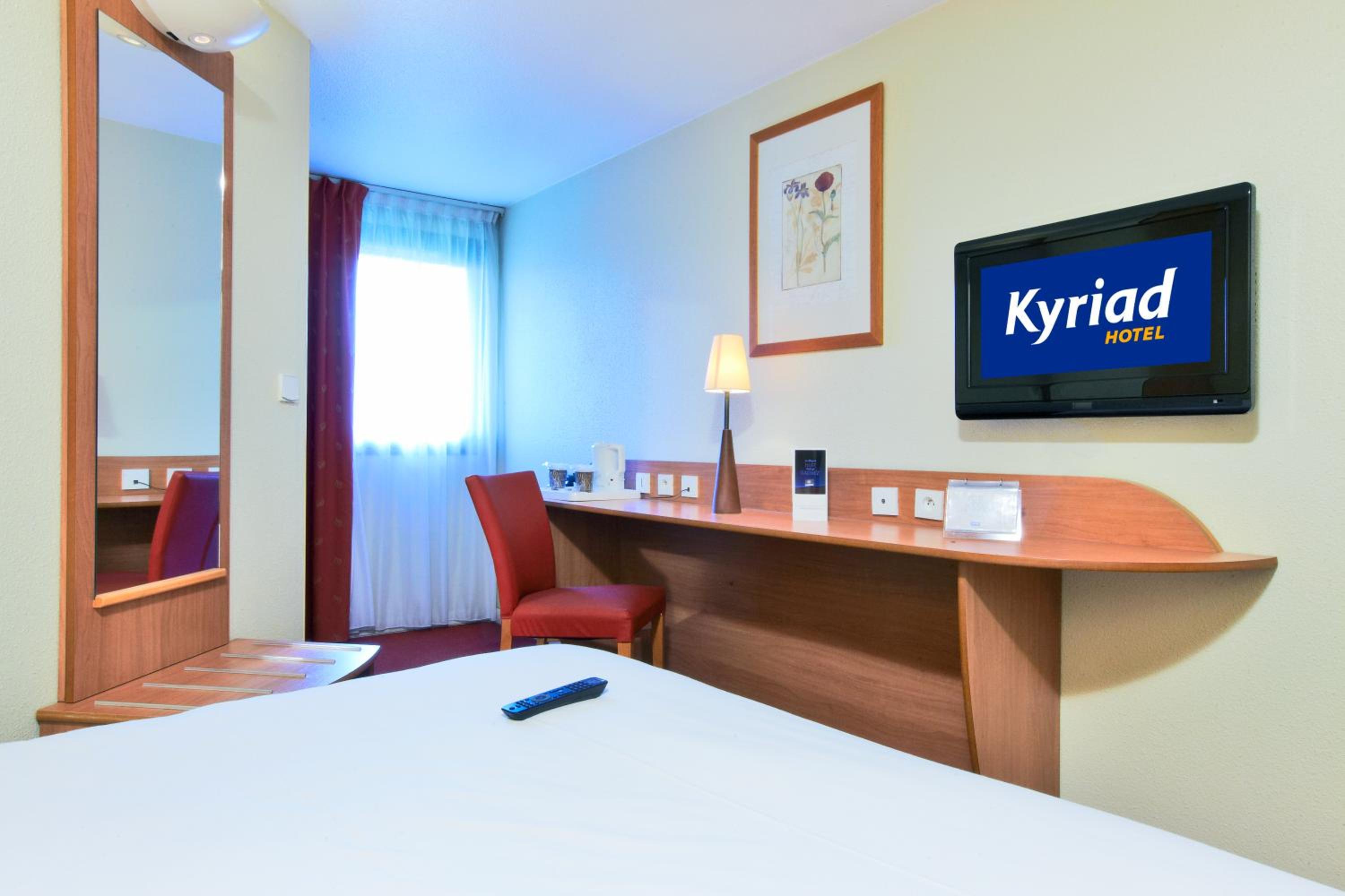 Double Room with One Double Bed - Photo 4