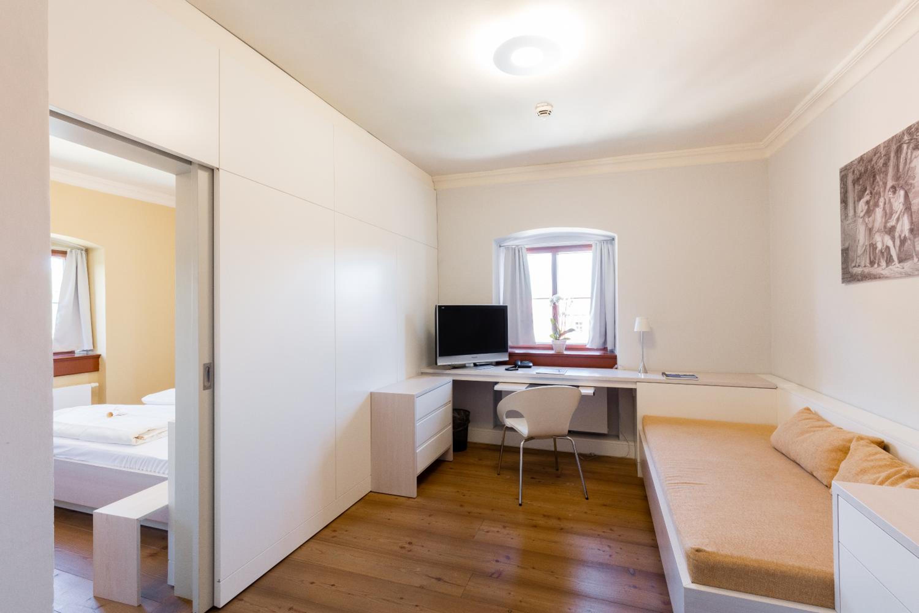 Suite photo 1