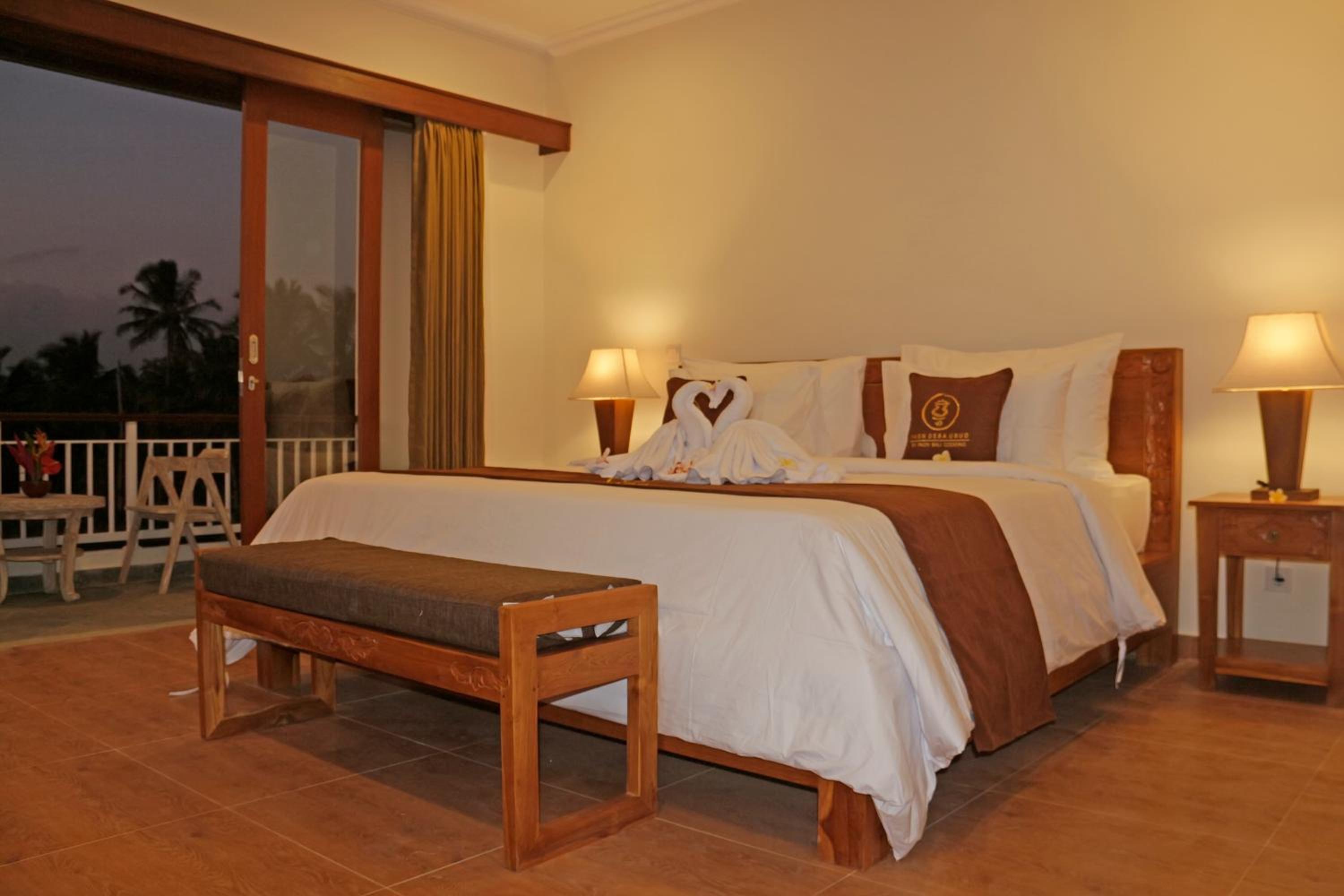 Deluxe Room Balcony with Rice Field View - Photo 14