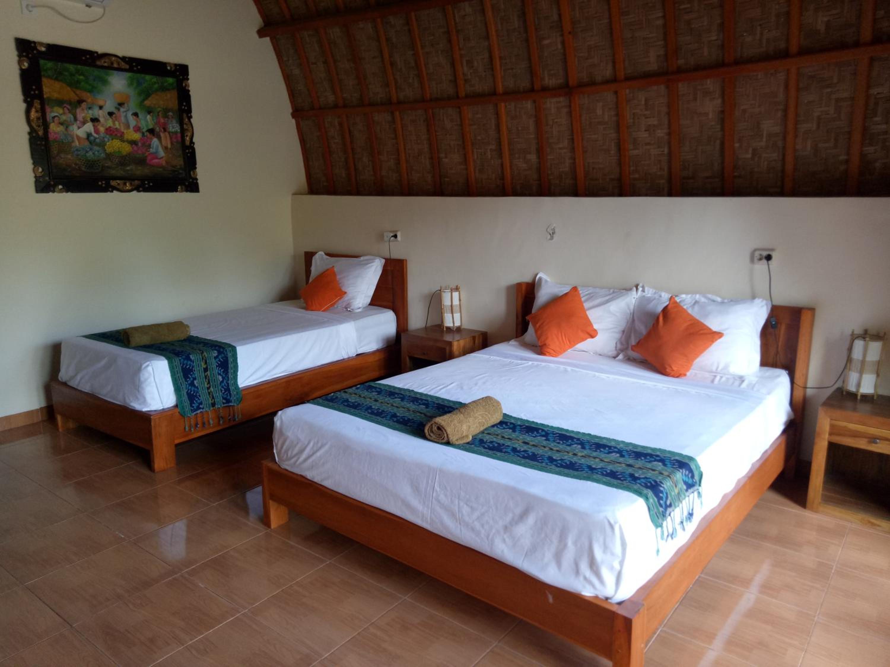 Triple Room with Garden View