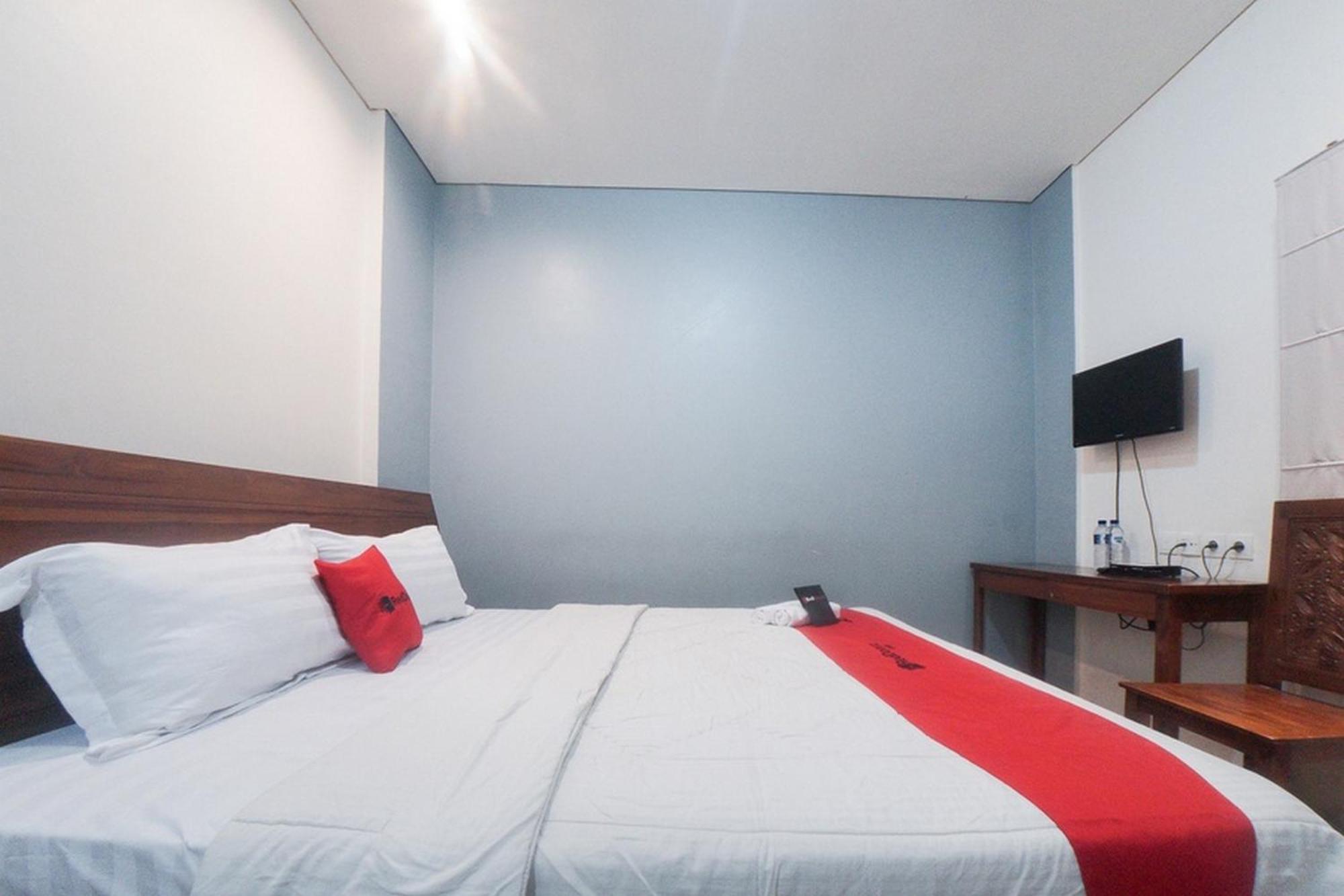 Double Room - Photo 5