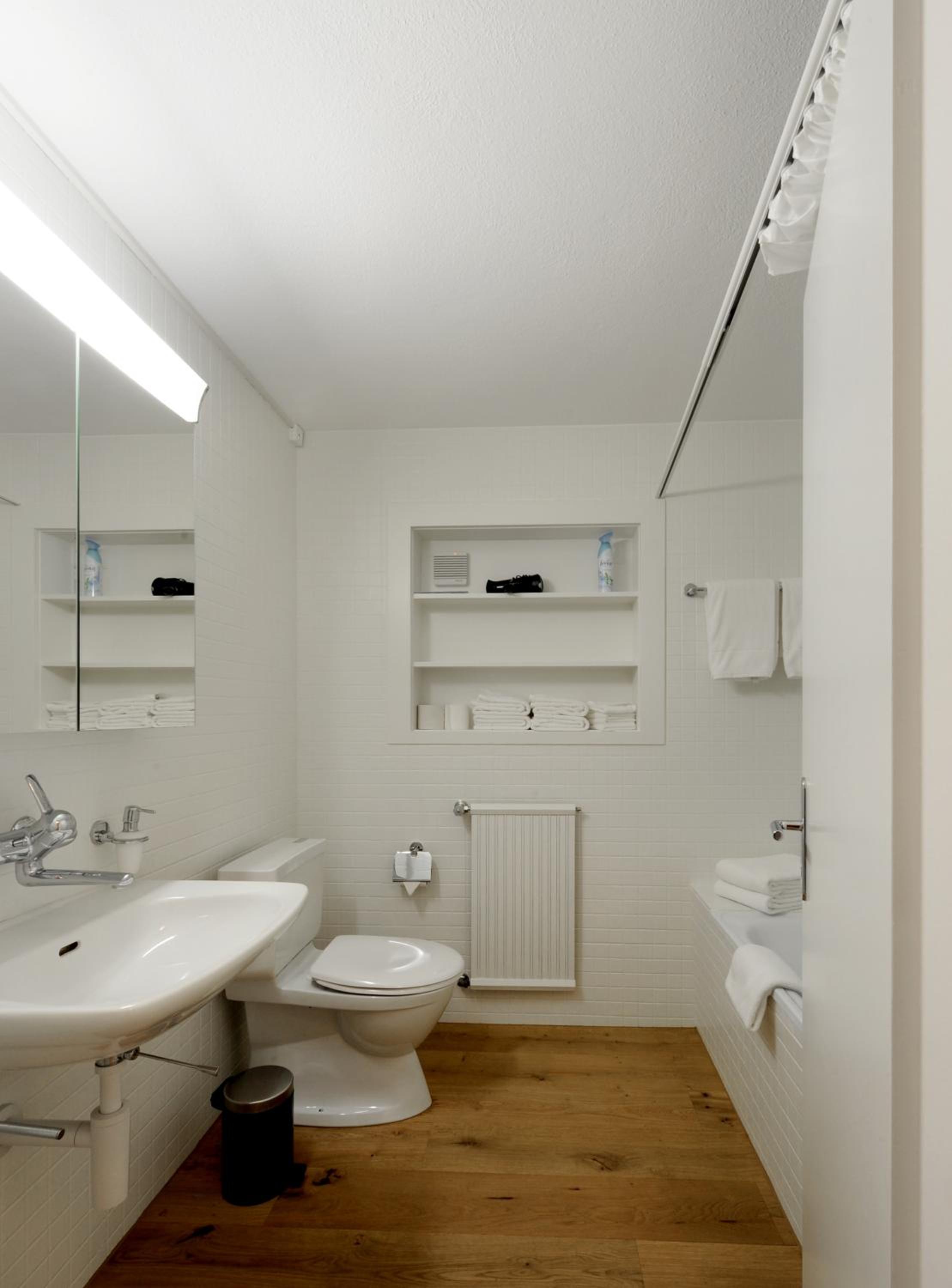 Two-Bedroom Apartment - Photo 6