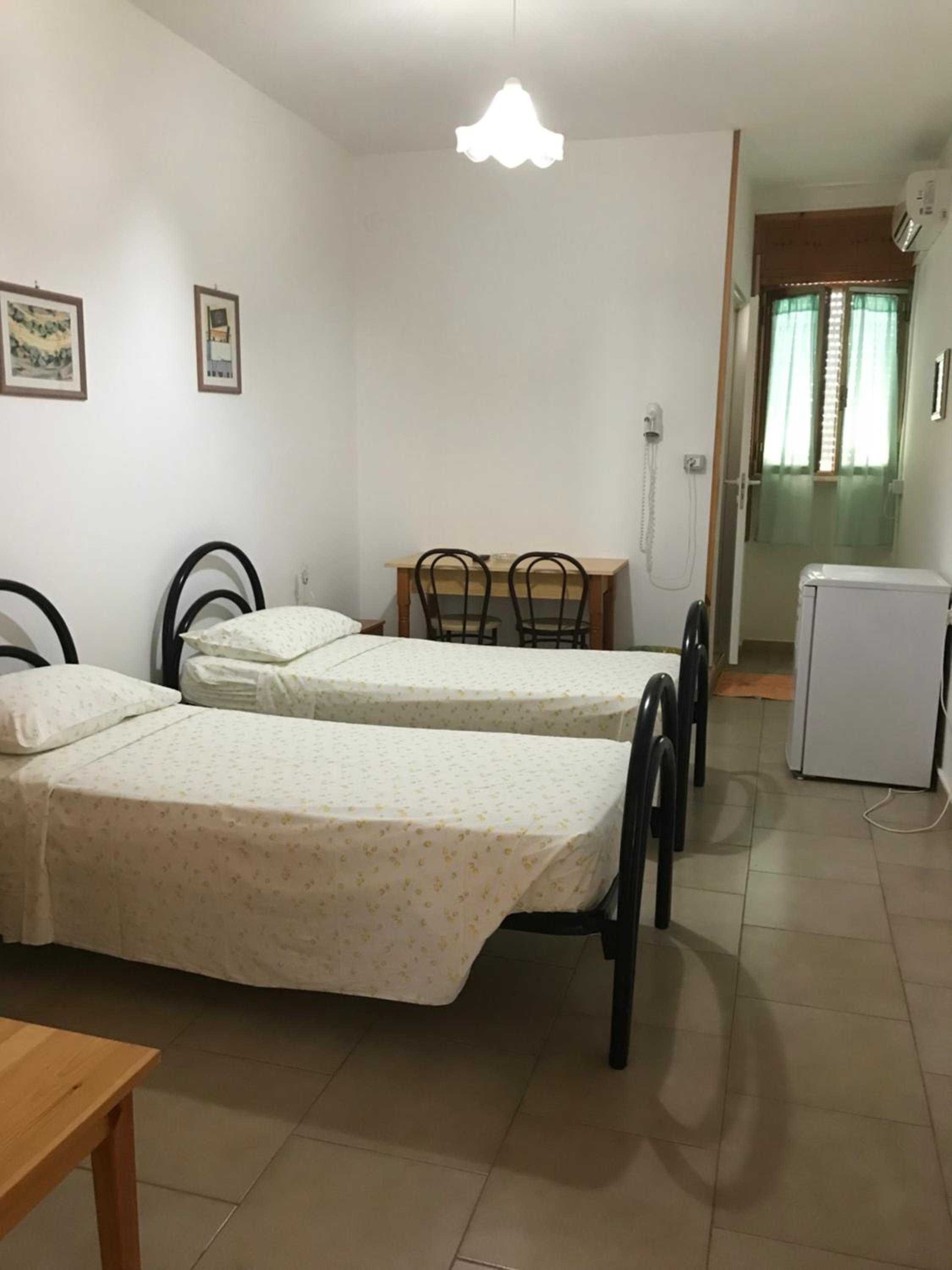 Standard Double Room - Photo 1