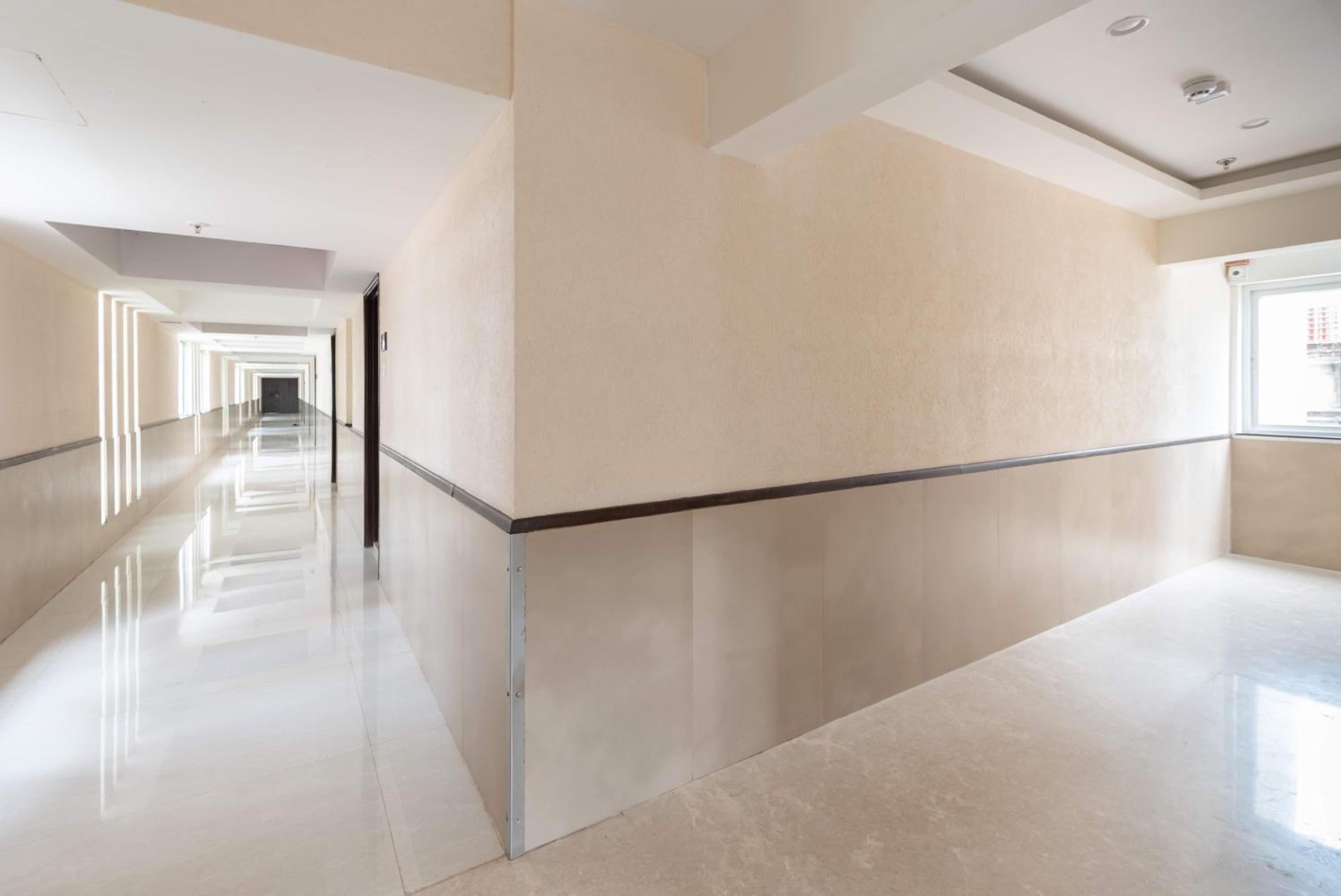Premium Suite  - Photo 15