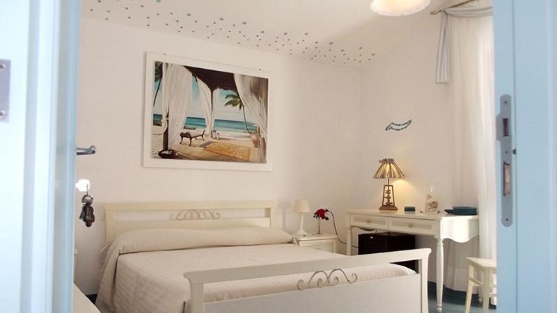 King Room with Balcony photo 1