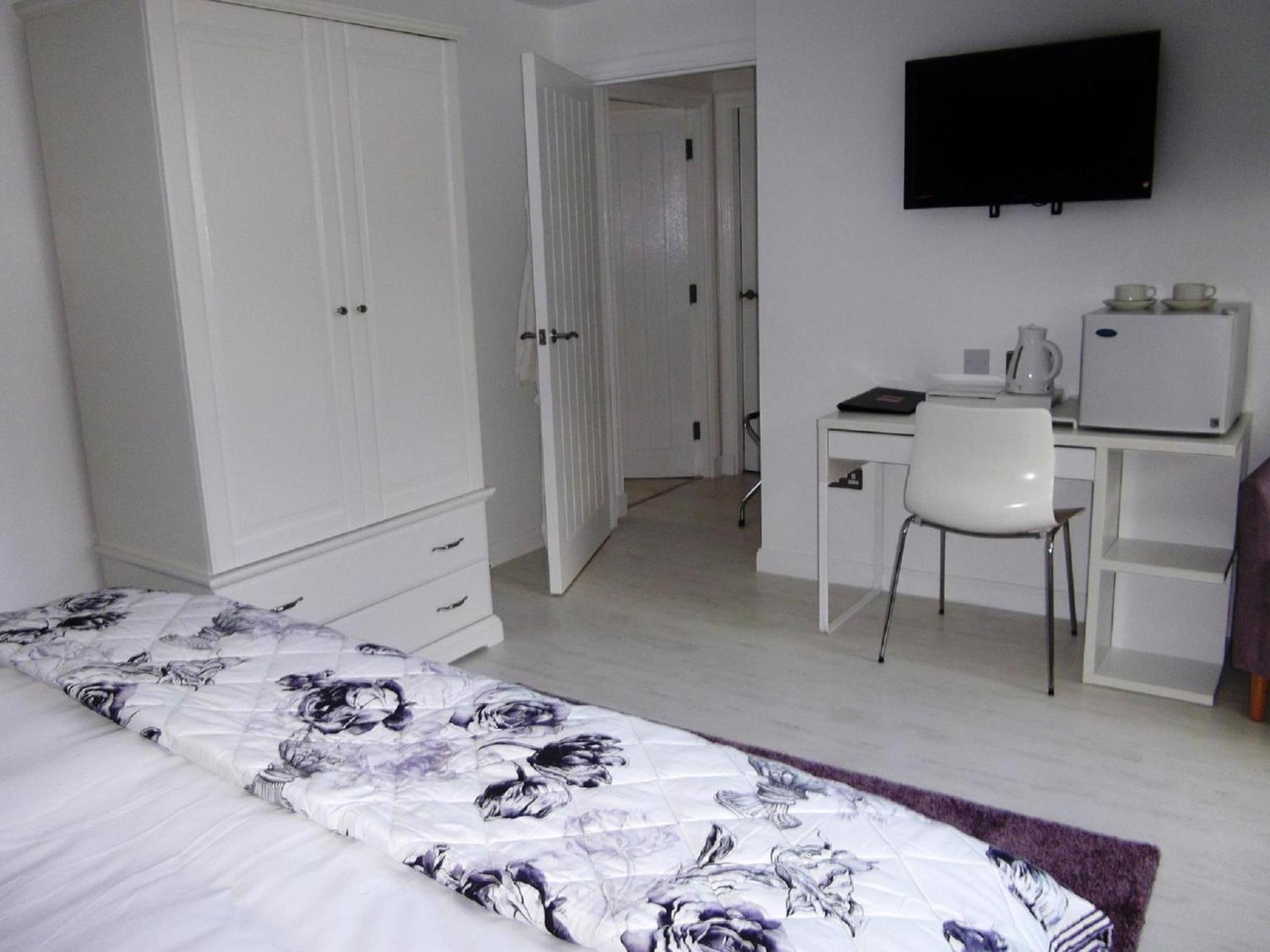 Luxury King Room photo 2