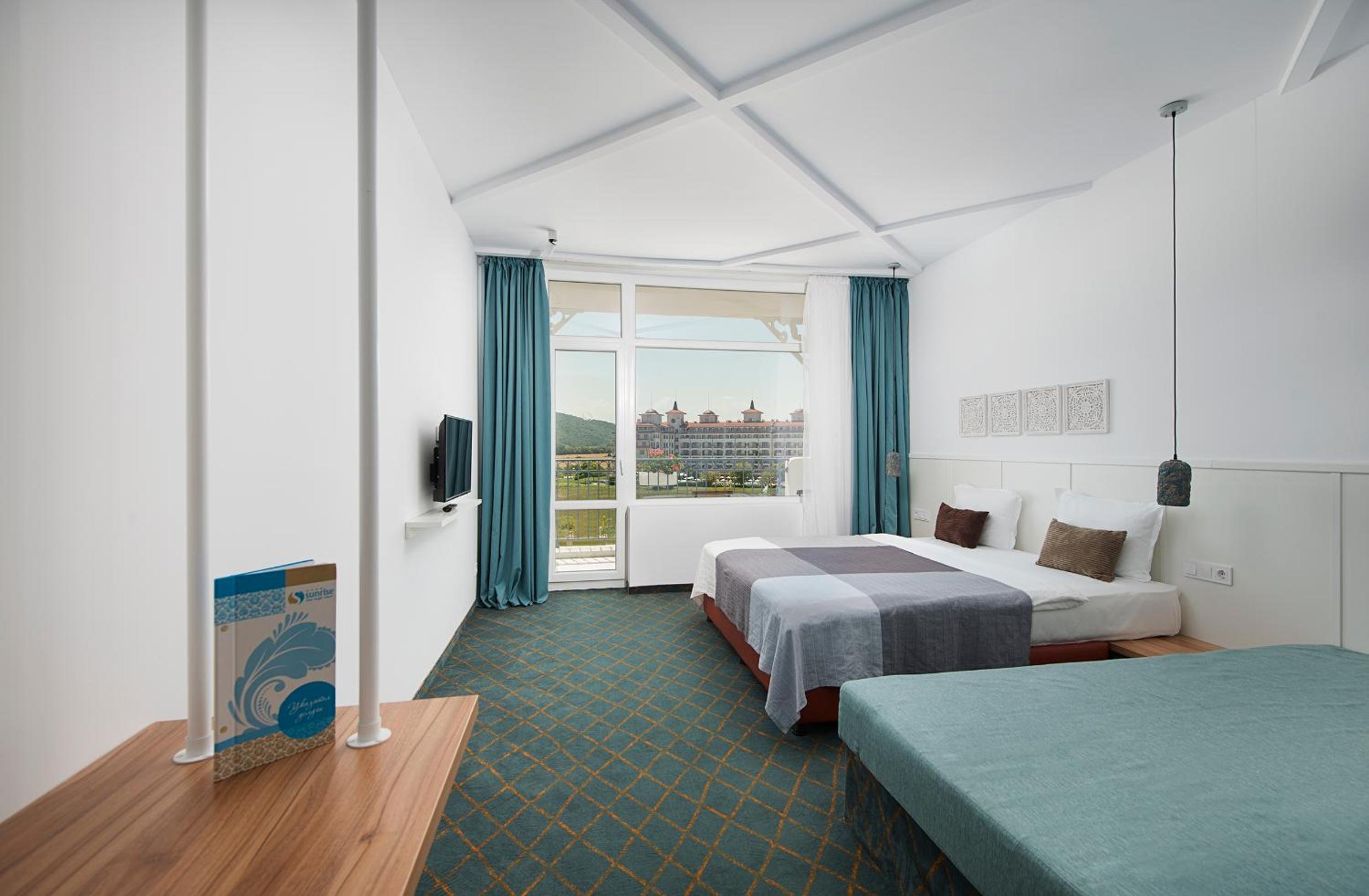 Double Room with Side Sea View photo 2