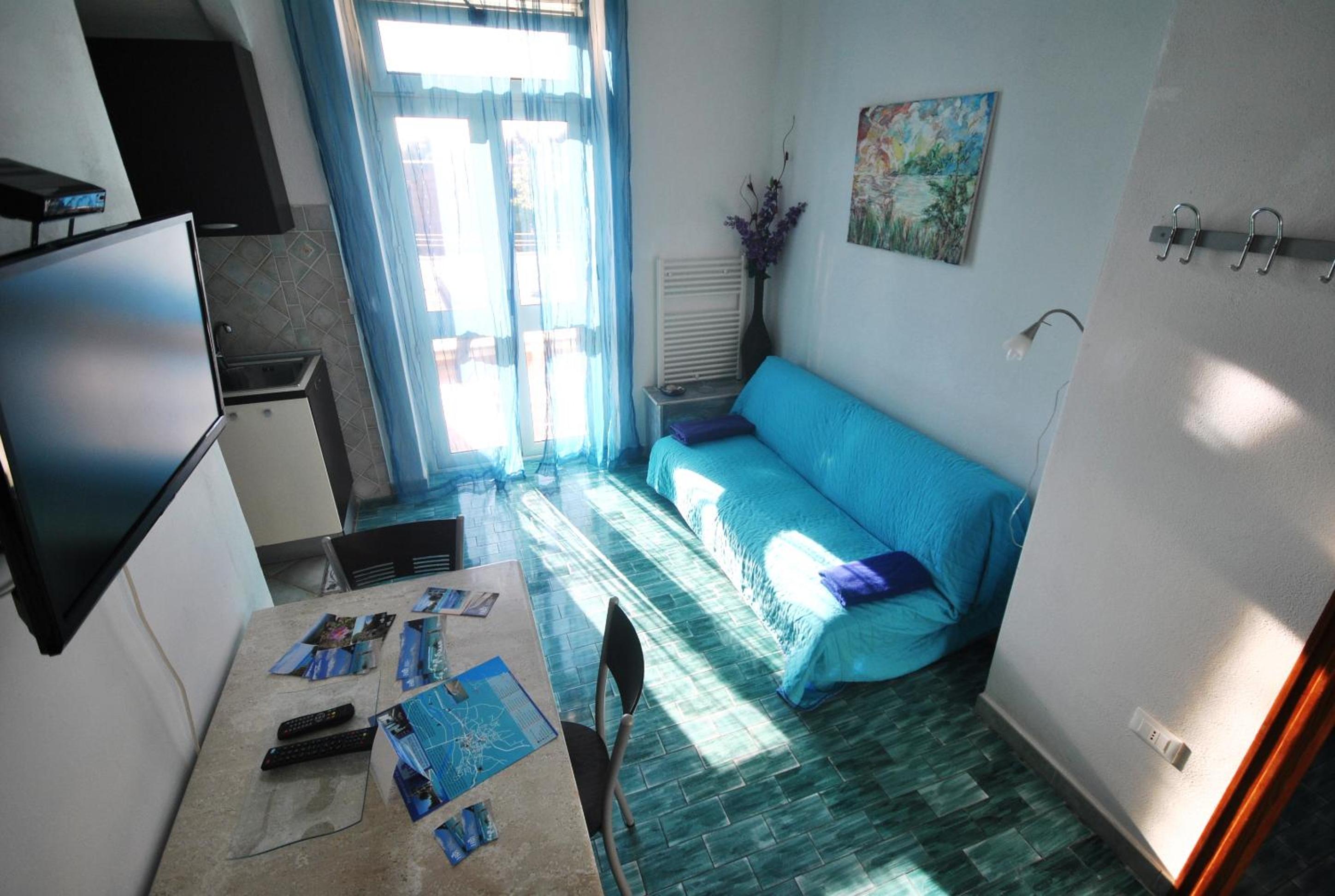 One-Bedroom Apartment (3 Adults) photo 1