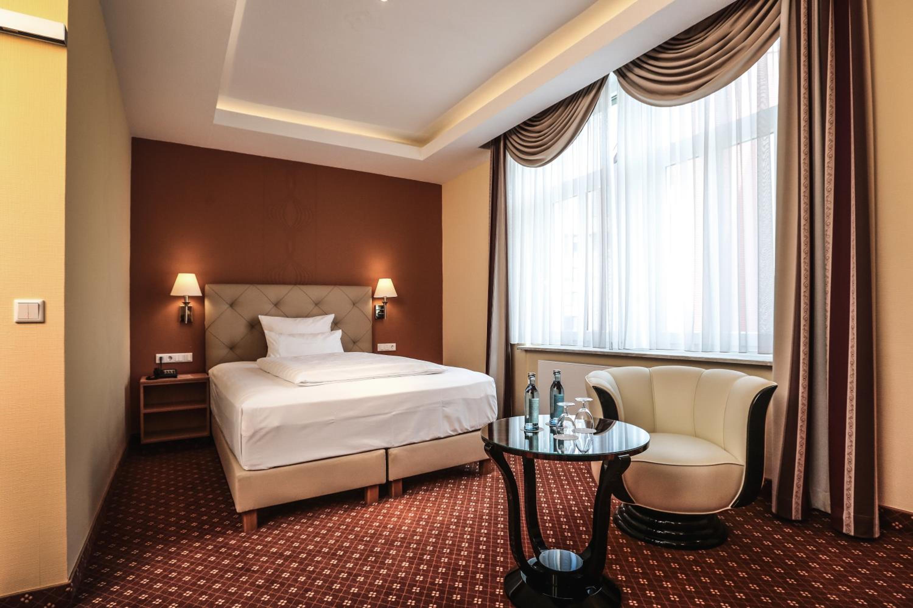 Comfort Single Room