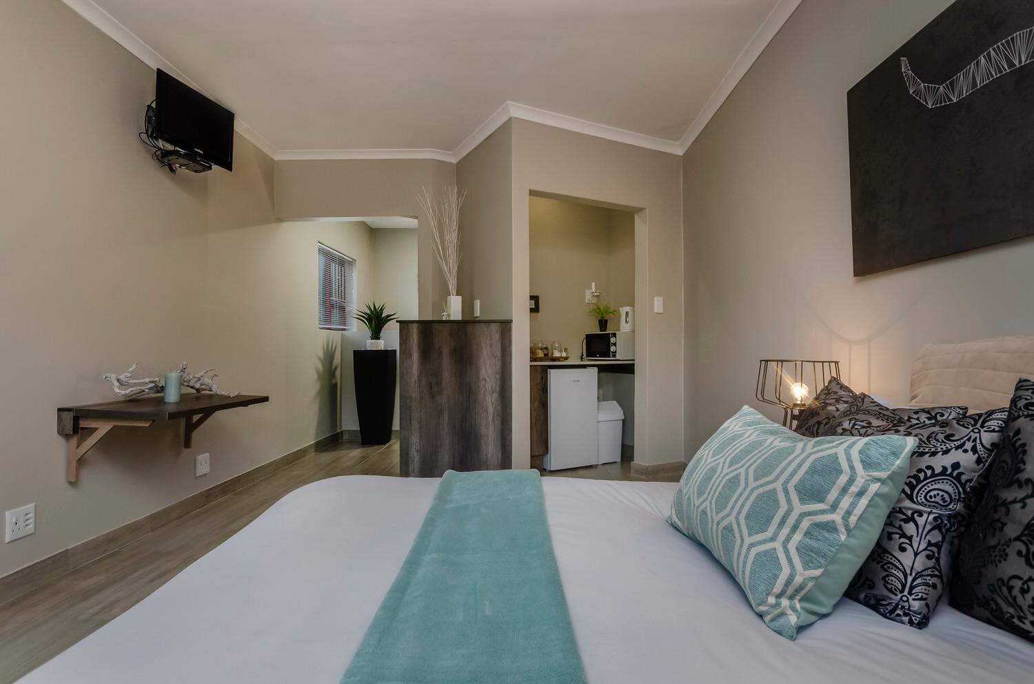  Double Room - Photo 2