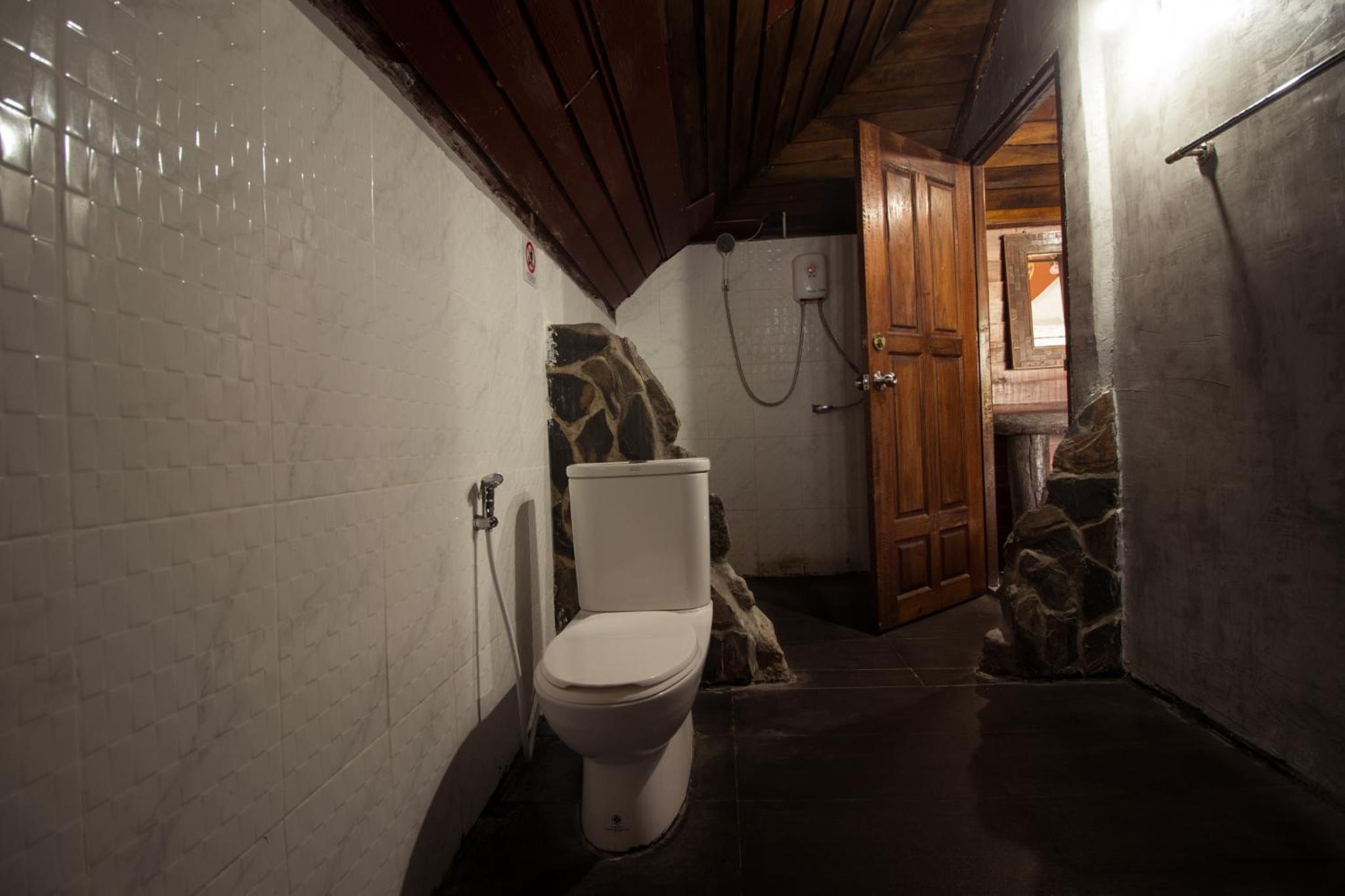 Romantic Bungalow with Sea View photo 2