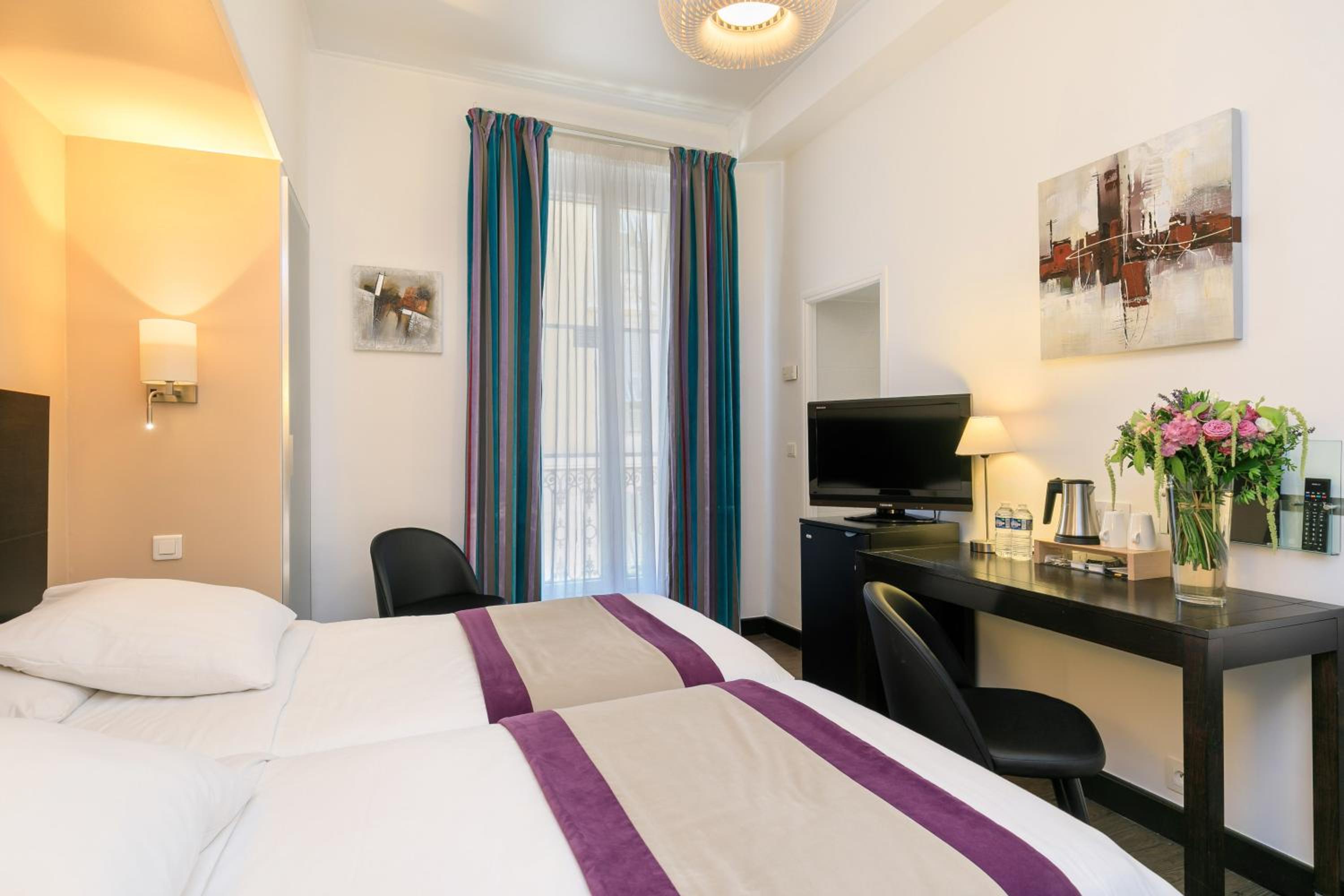 Superior Double or Twin Room - Photo 2