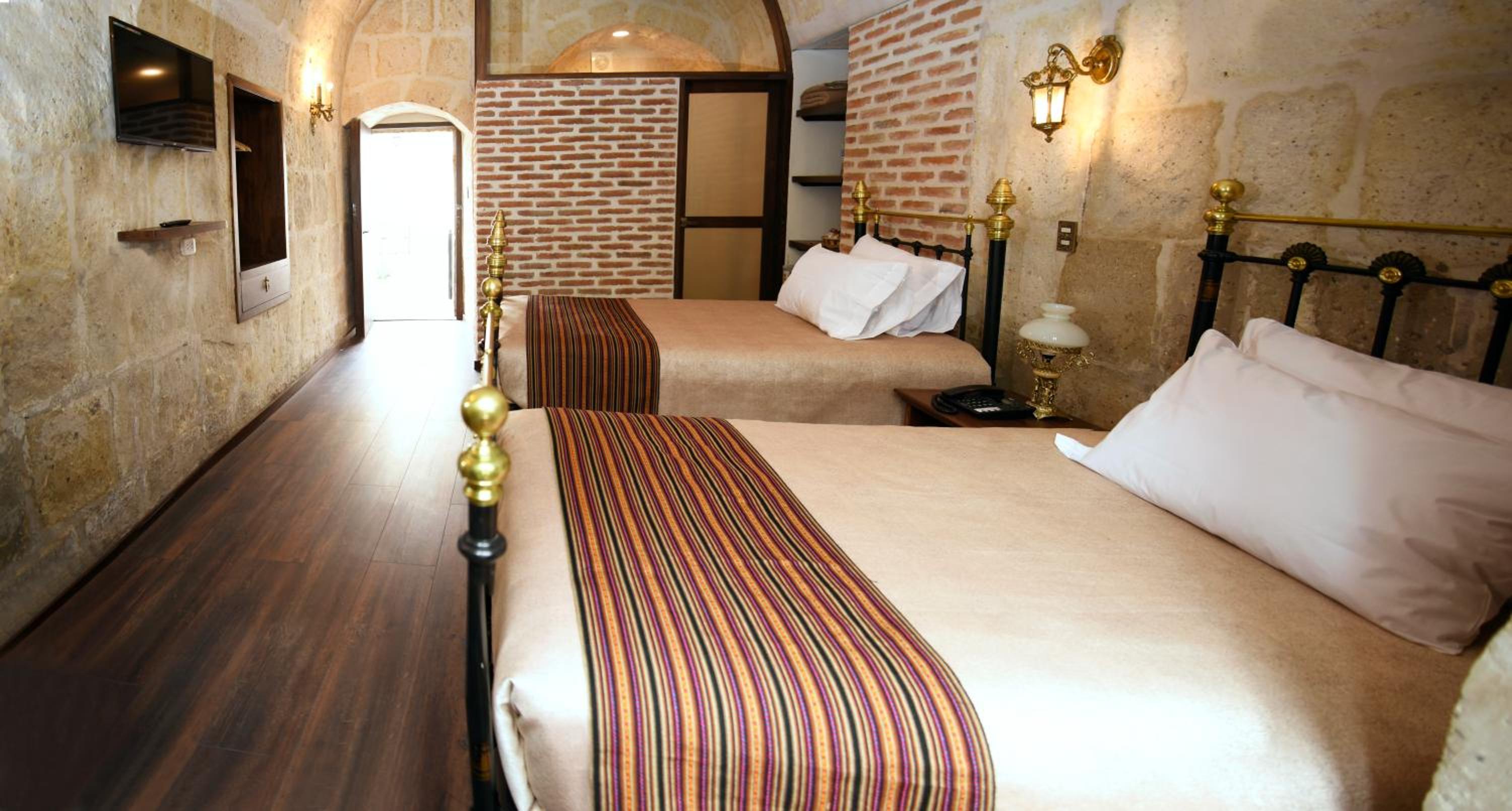 Superior Twin Room photo 3