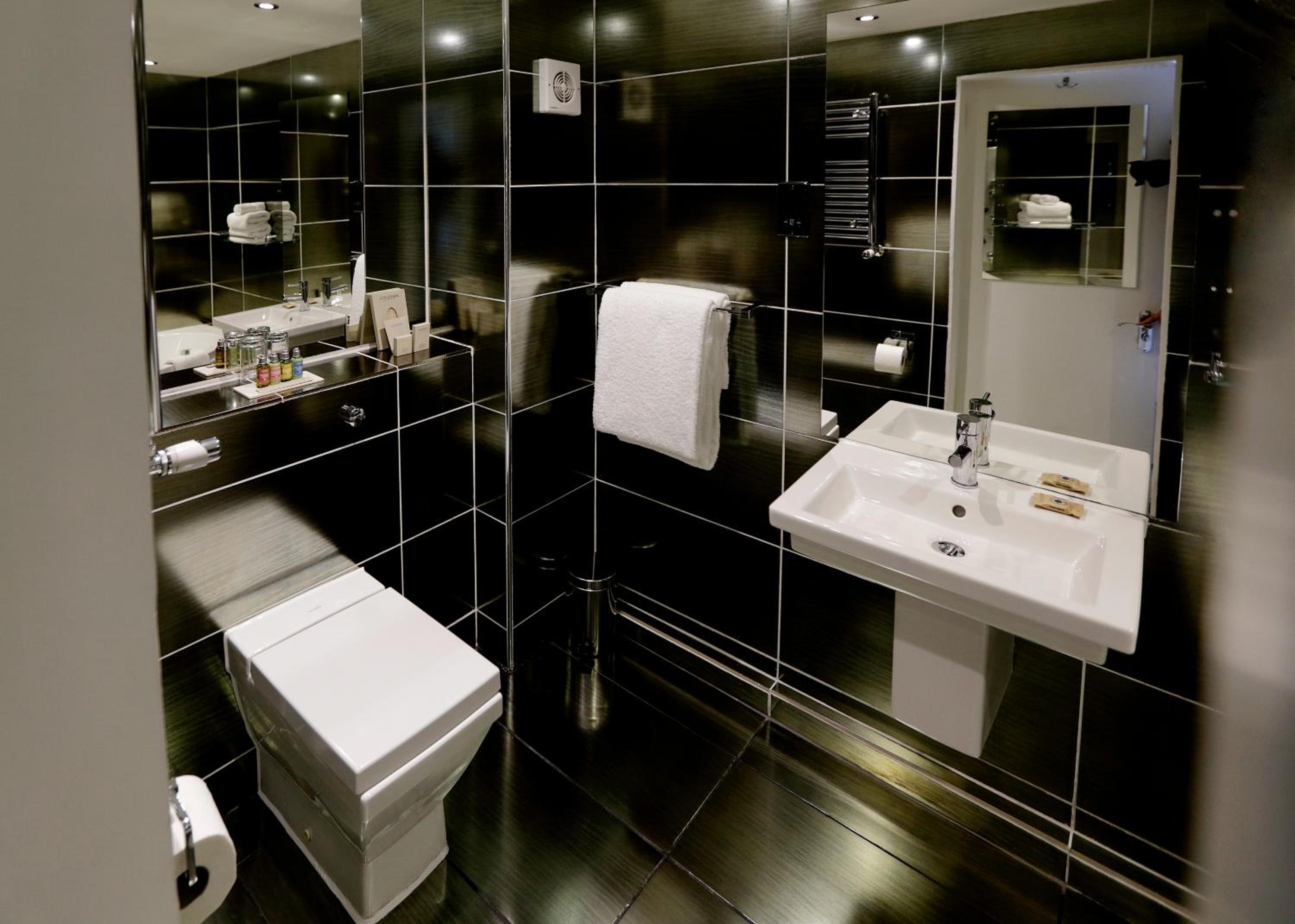 Townhouse Grand - Photo 3