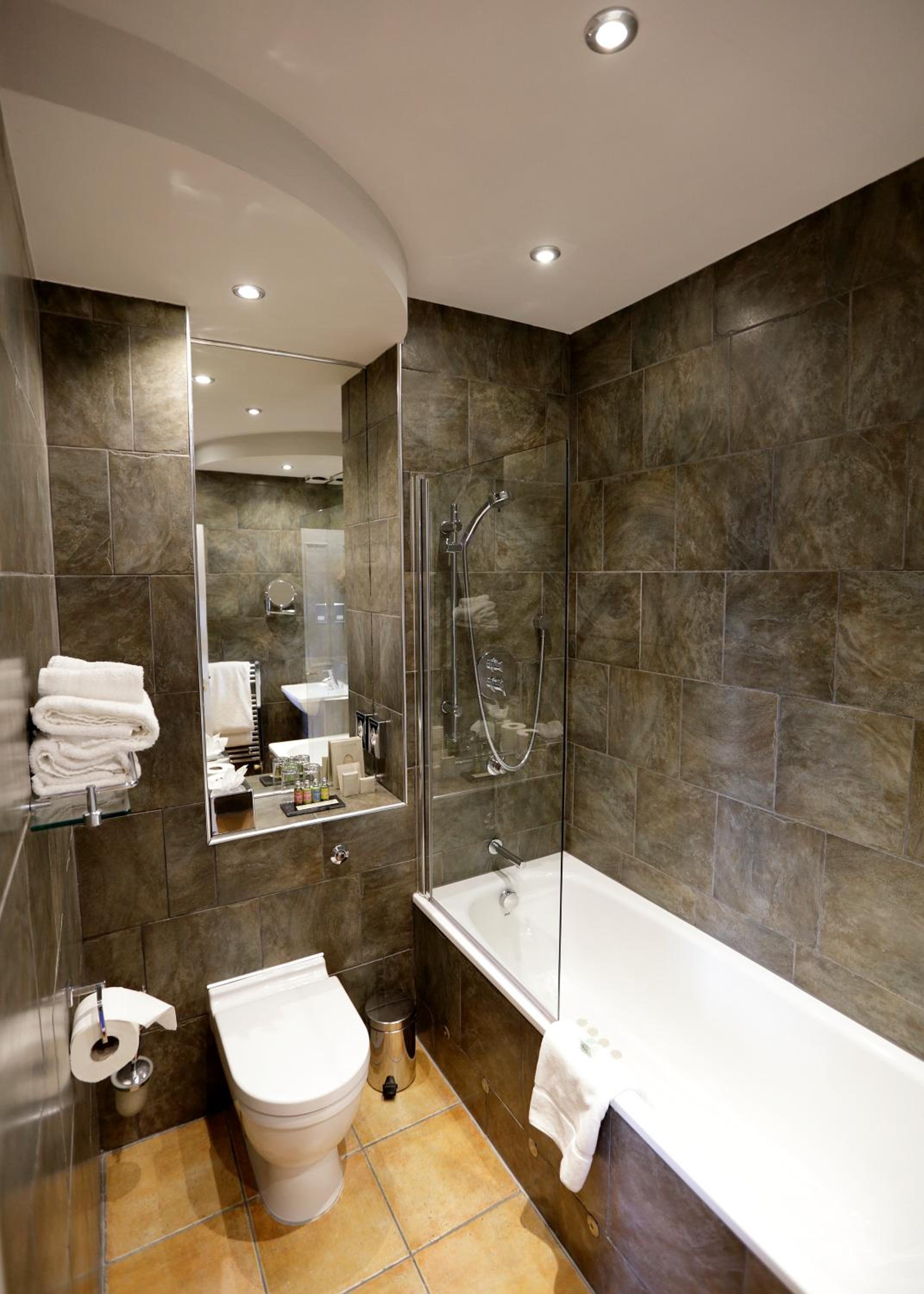Jacuzzi Suite - Photo 10